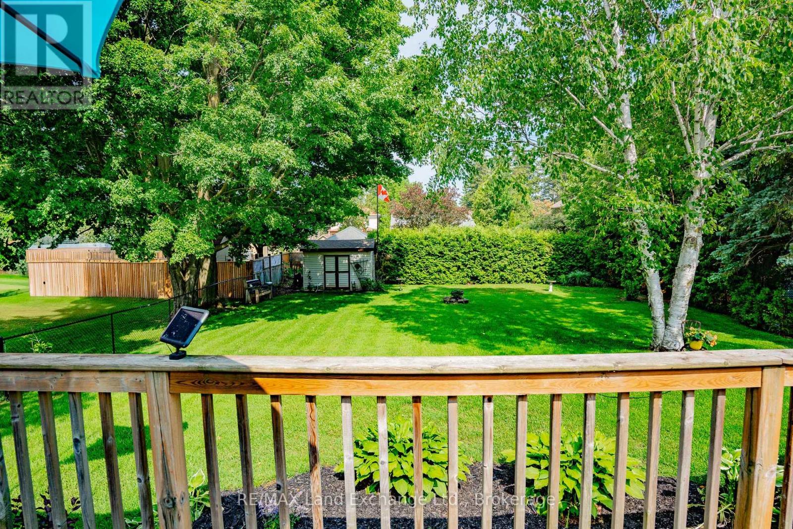 806 Bricker Street, Saugeen Shores, Ontario  N0H 2C3 - Photo 37 - X12362240
