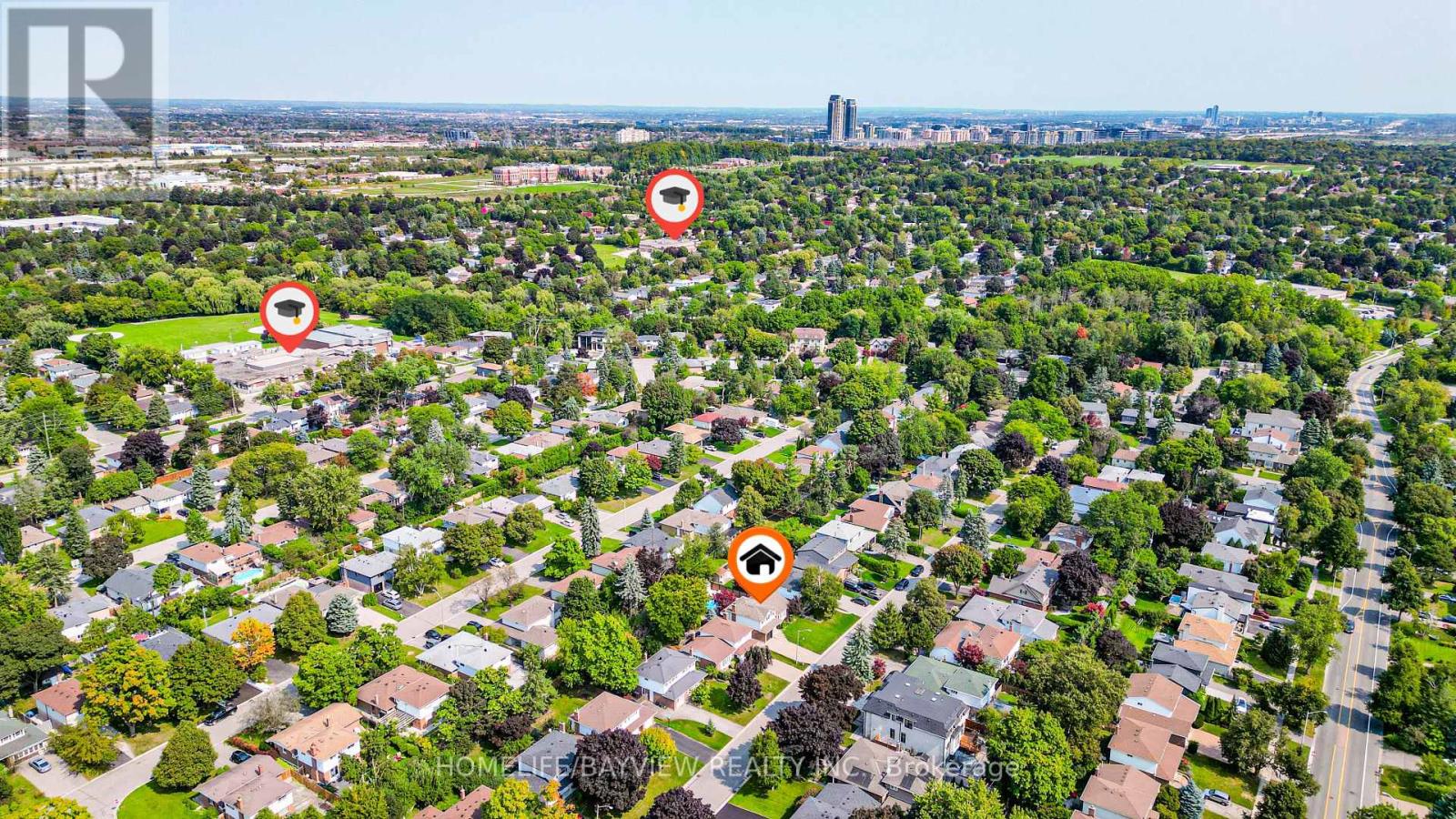32 Silver Aspen Drive, Markham (Royal Orchard), Ontario  L3T 3T2 - Photo 6 - N12361901