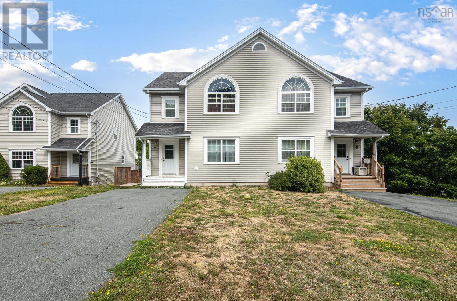 7 Hubleys Drive, Spryfield, Nova Scotia