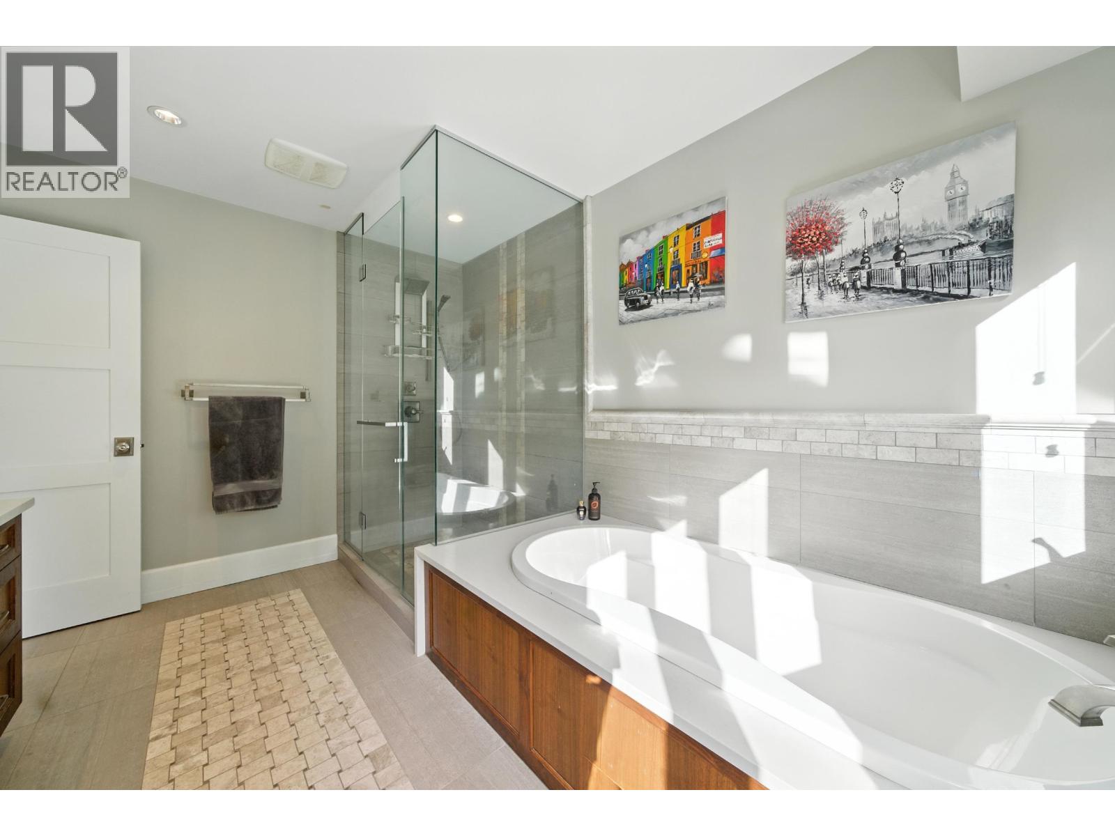 5211 Timberfeild Road, West Vancouver, British Columbia  V7W 2Y5 - Photo 22 - R3040004