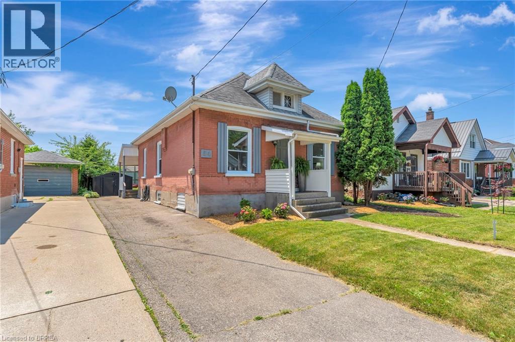 54 Burwell Street, Brantford, Ontario  N3T 4T7 - Photo 3 - 40761156