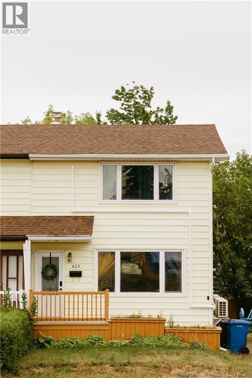 425 Rue Chaleur, Bathurst, New Brunswick