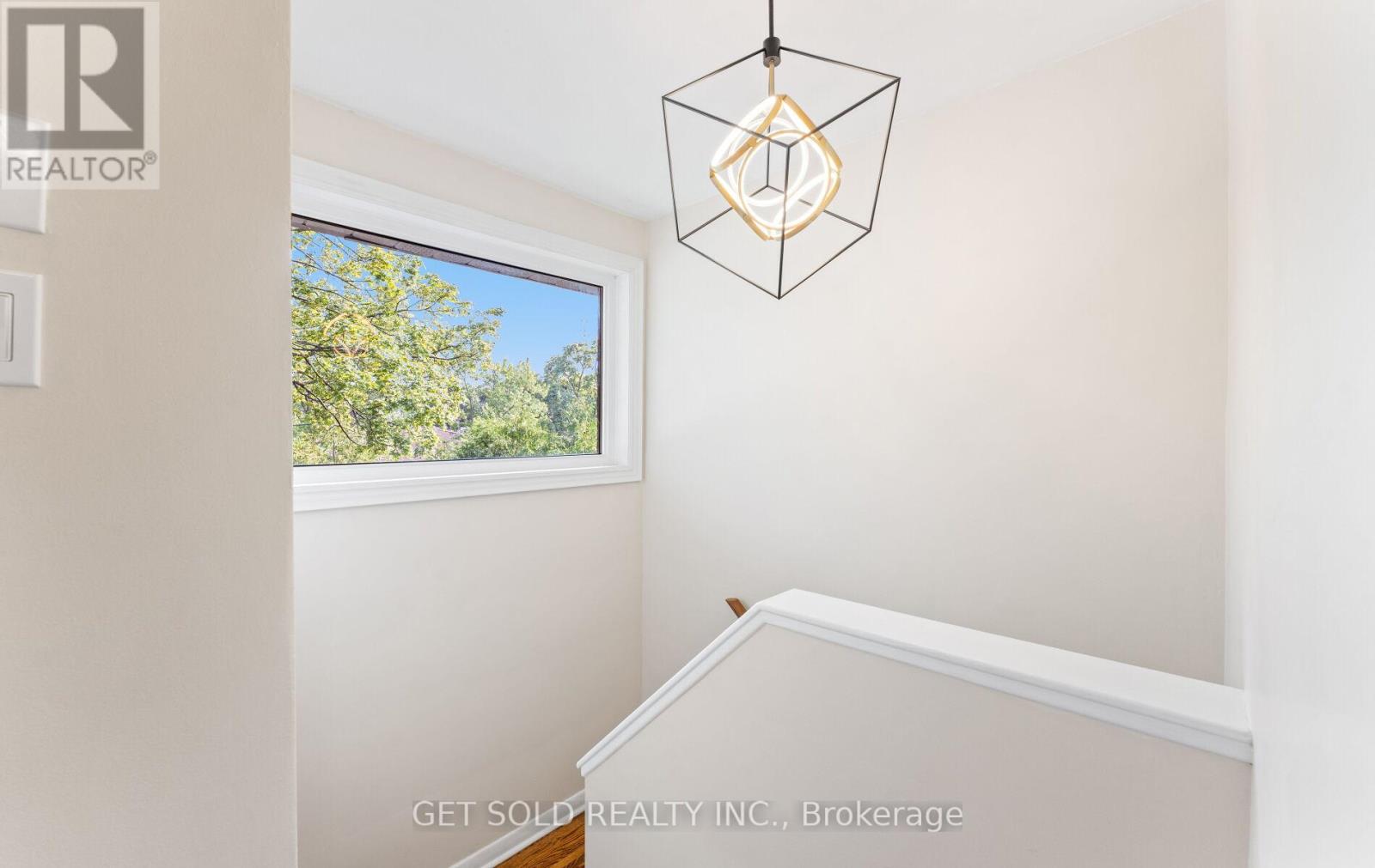 10 Dunboyne Court, Toronto, Ontario  M2R 2B7 - Photo 19 - C12362206