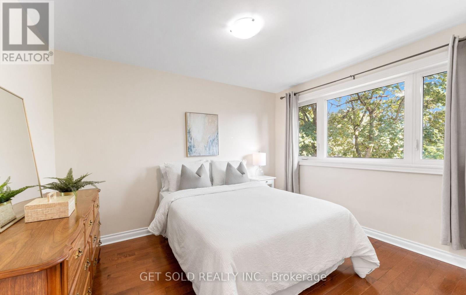 10 Dunboyne Court, Toronto, Ontario  M2R 2B7 - Photo 21 - C12362206