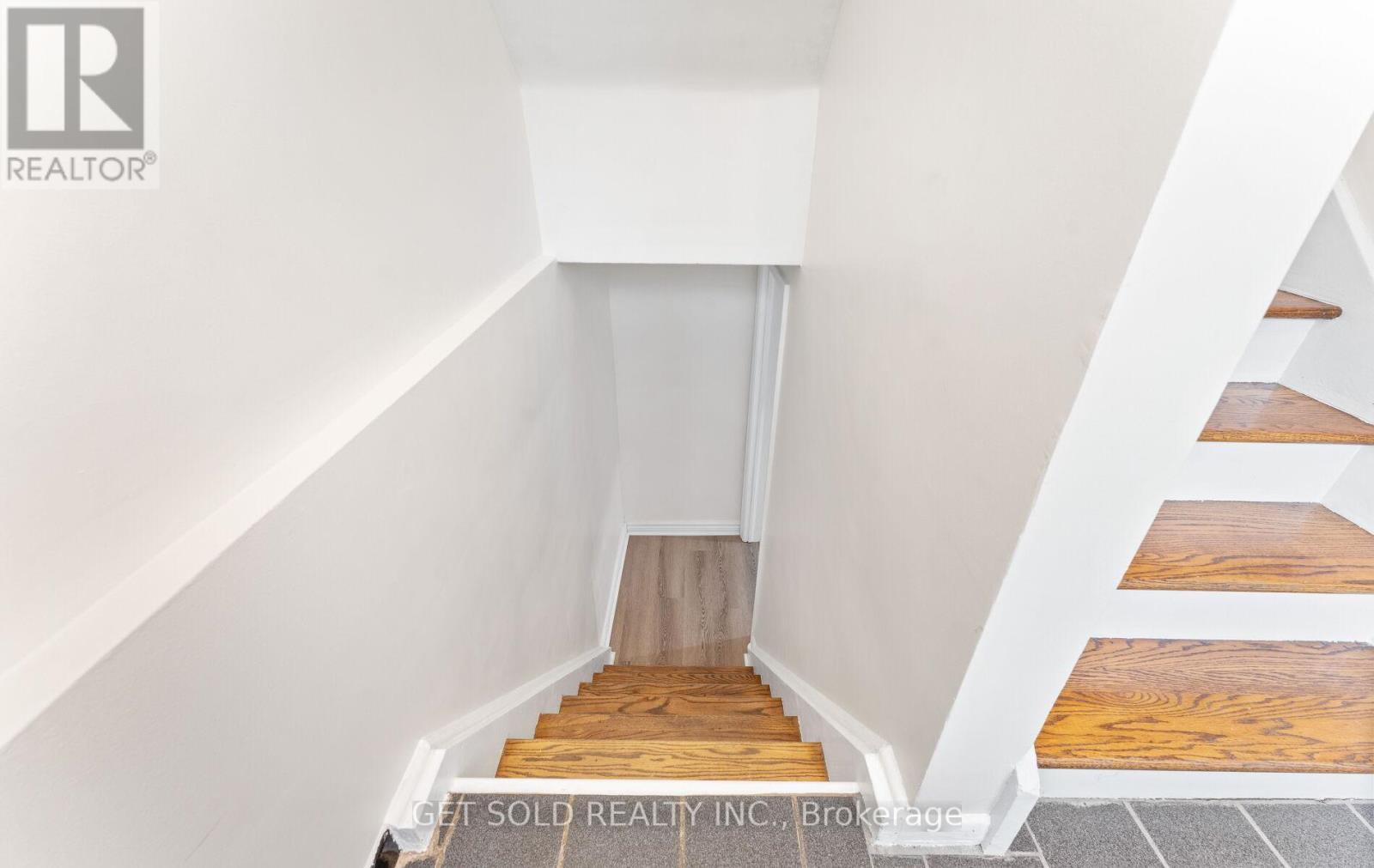 10 Dunboyne Court, Toronto, Ontario  M2R 2B7 - Photo 30 - C12362206