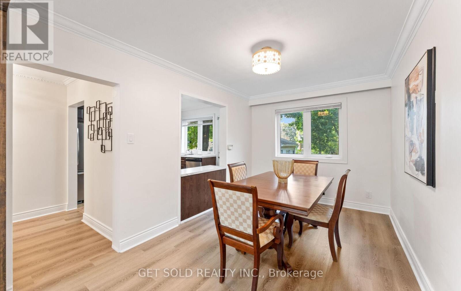 10 Dunboyne Court, Toronto, Ontario  M2R 2B7 - Photo 9 - C12362206