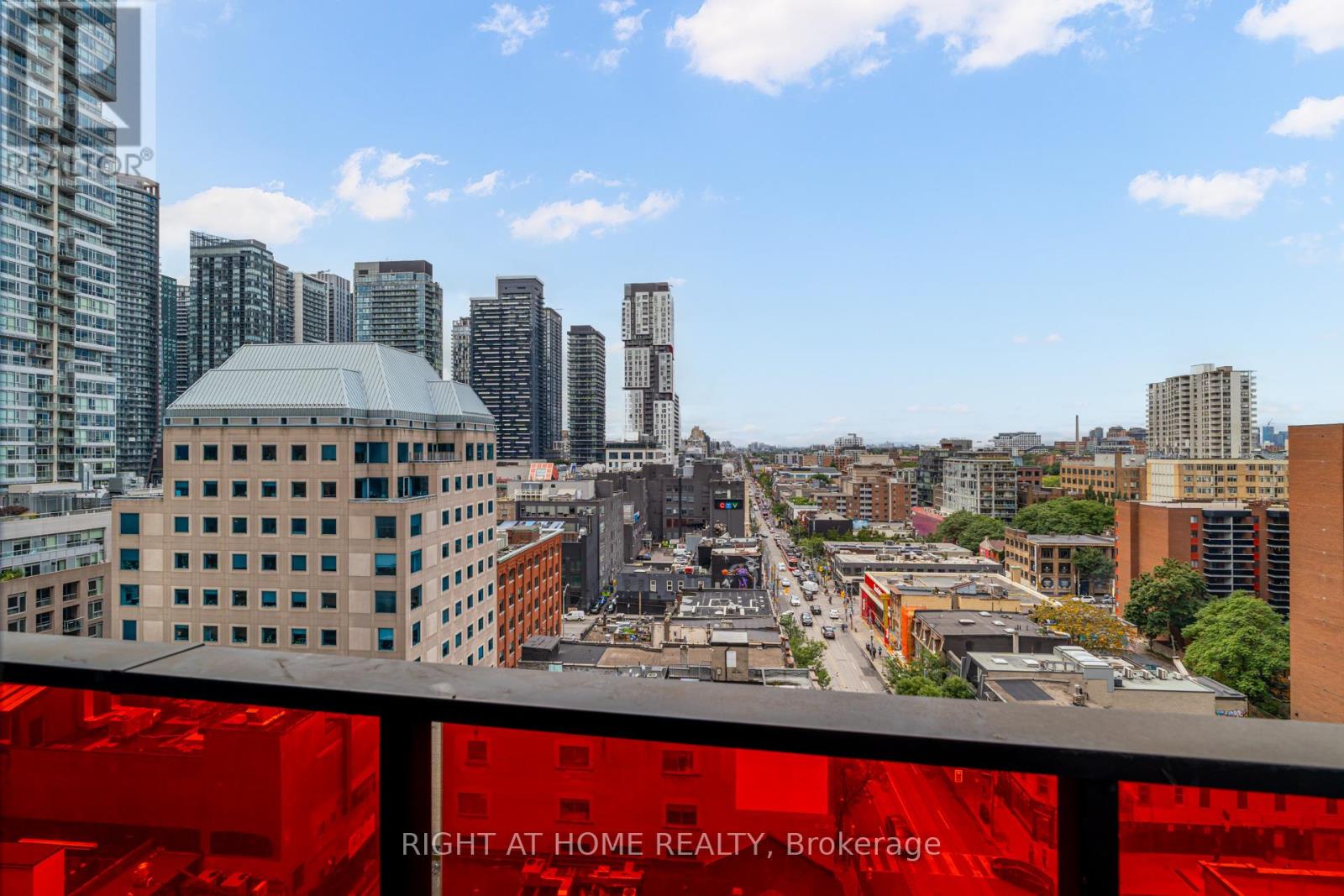 215 Queen St West Street, Toronto, Ontario  M5V 0P5 - Photo 20 - C12362237