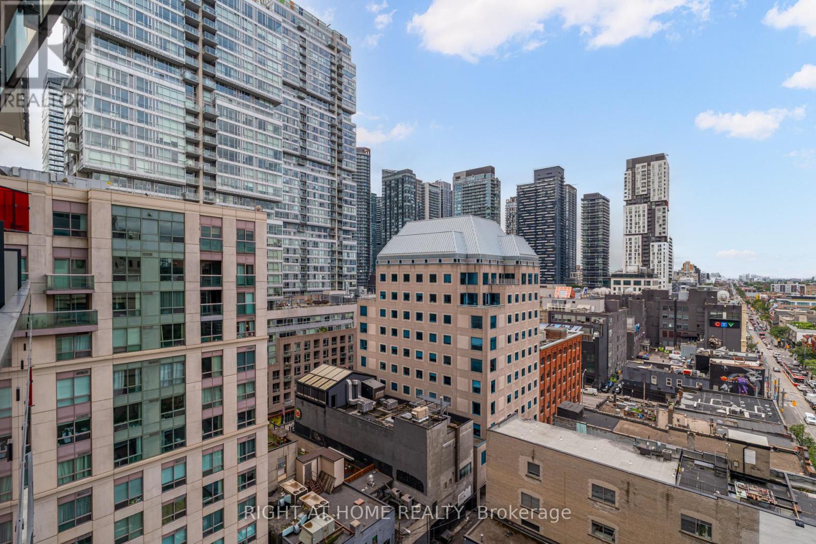 215 Queen St West Street, Toronto, Ontario  M5V 0P5 - Photo 21 - C12362237