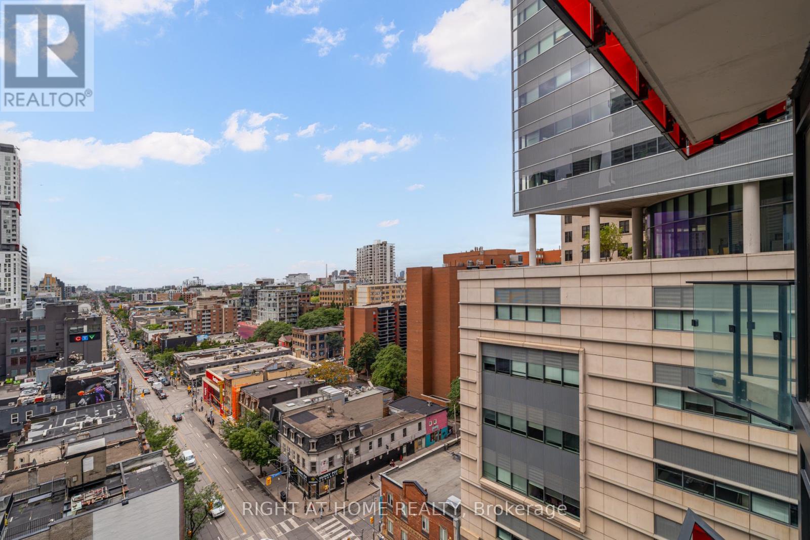 215 Queen St West Street, Toronto, Ontario  M5V 0P5 - Photo 23 - C12362237