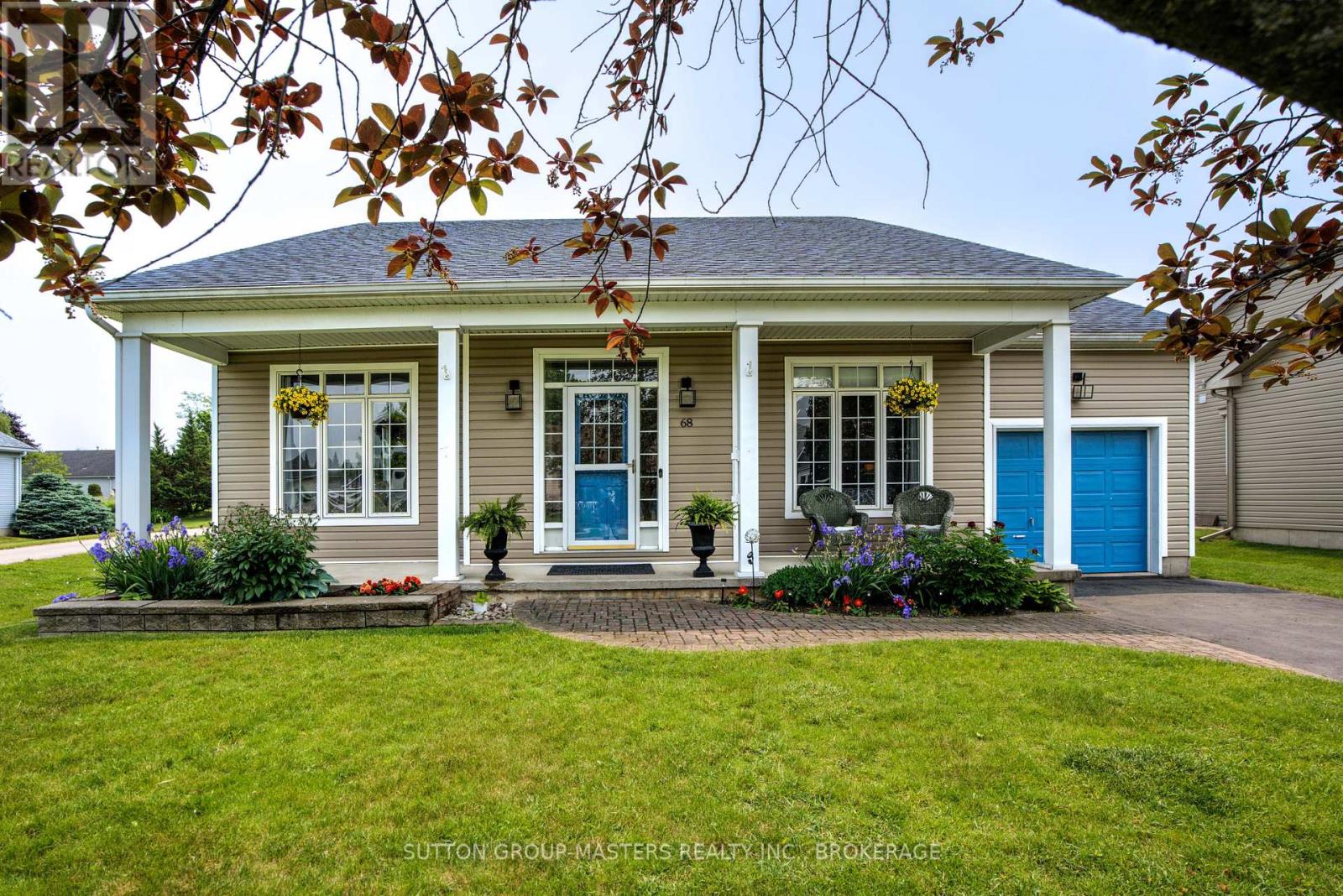 68 Abbey Dawn Drive, Loyalist (Bath), Ontario  K0H 1G0 - Photo 1 - X12362269