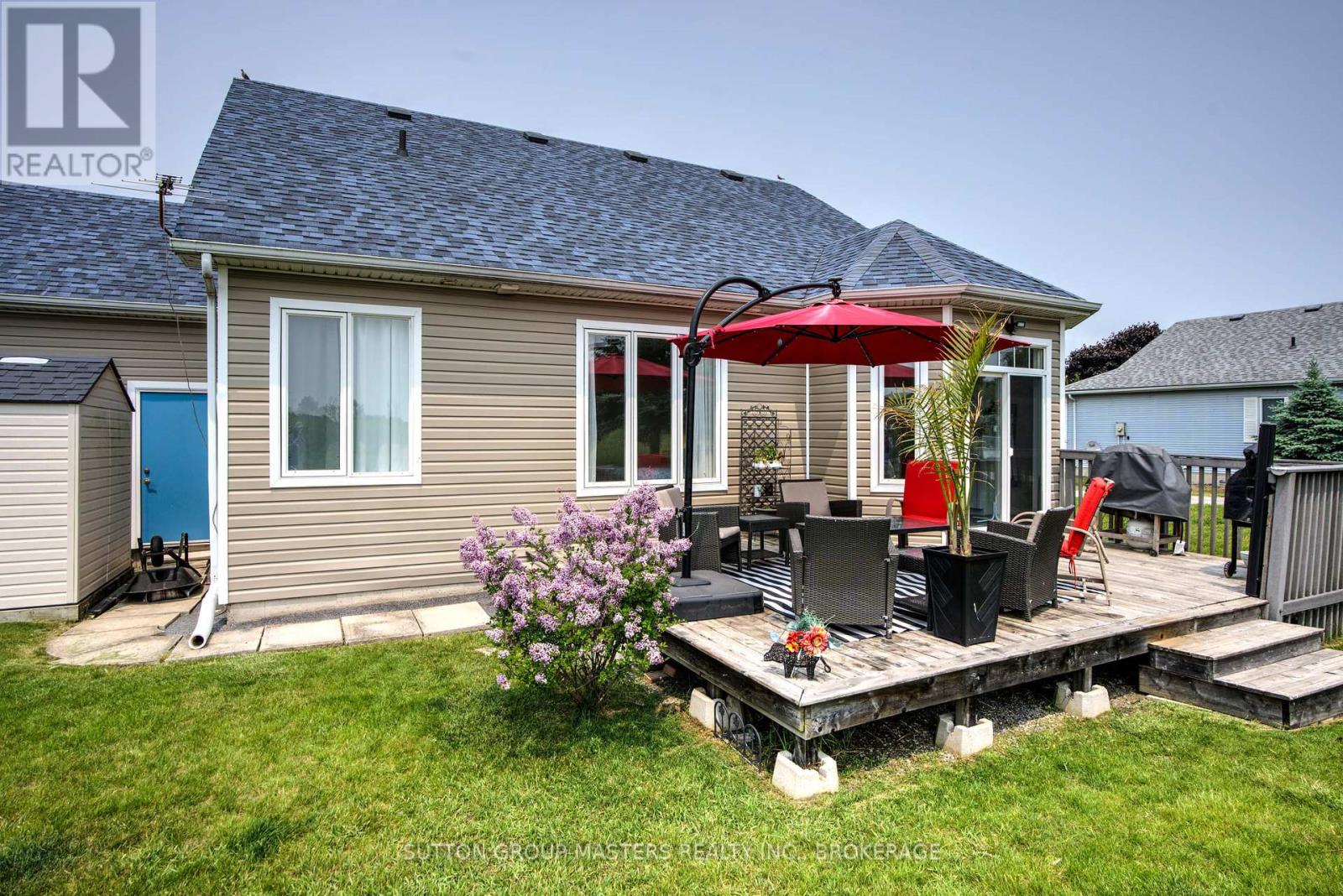 68 Abbey Dawn Drive, Loyalist (Bath), Ontario  K0H 1G0 - Photo 22 - X12362269