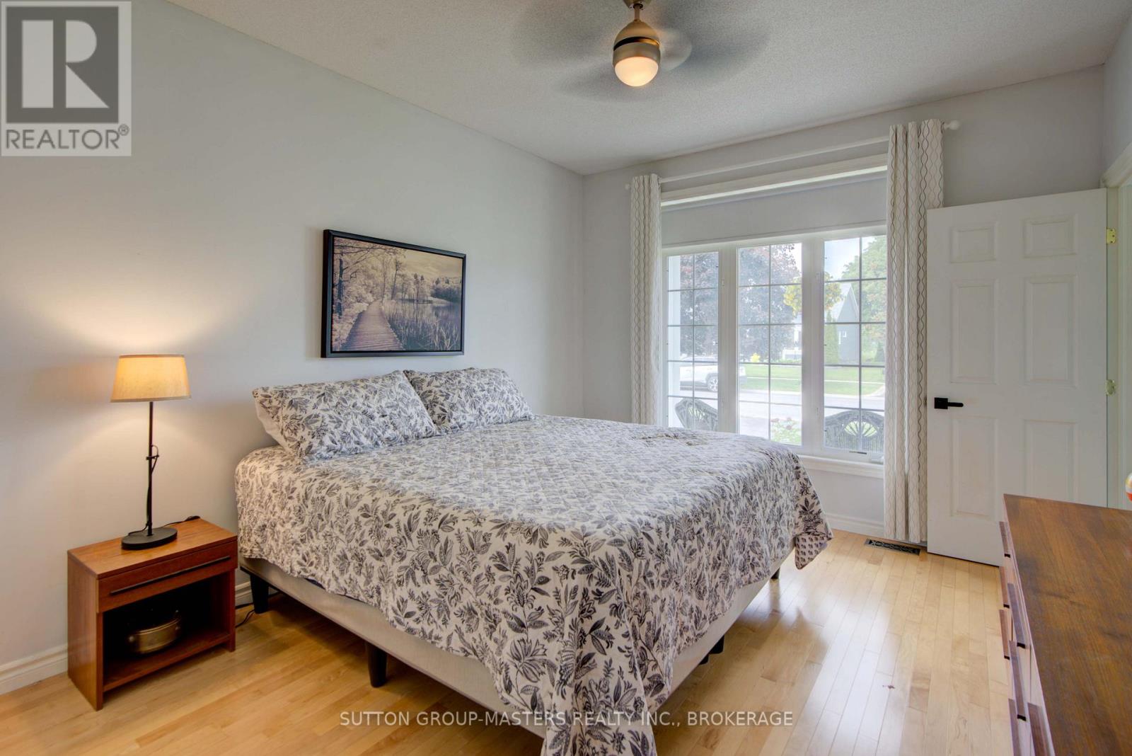 68 Abbey Dawn Drive, Loyalist (Bath), Ontario  K0H 1G0 - Photo 32 - X12362269