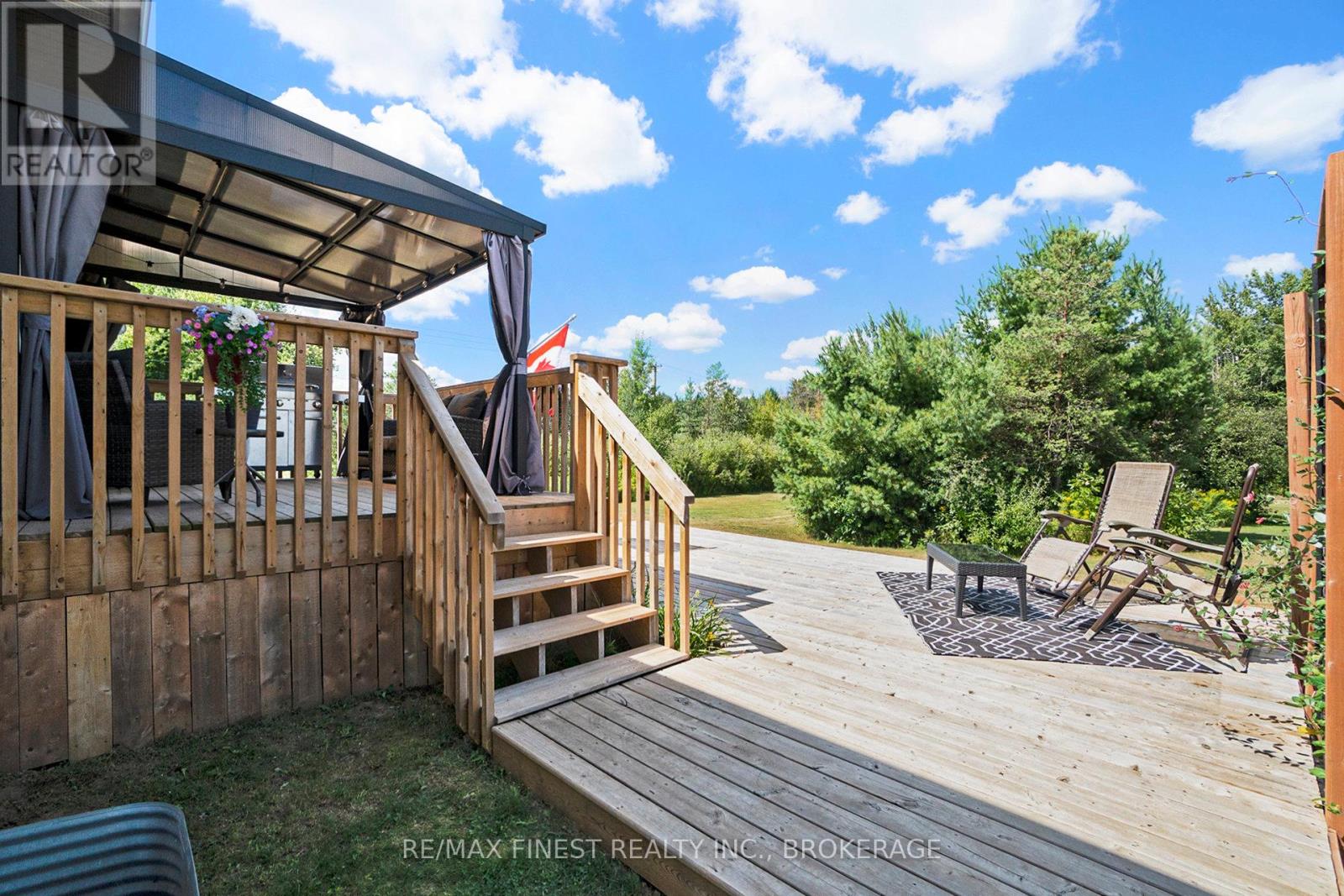10541 Wylie Way, North Dundas, Ontario  K0E 1S0 - Photo 26 - X12362316