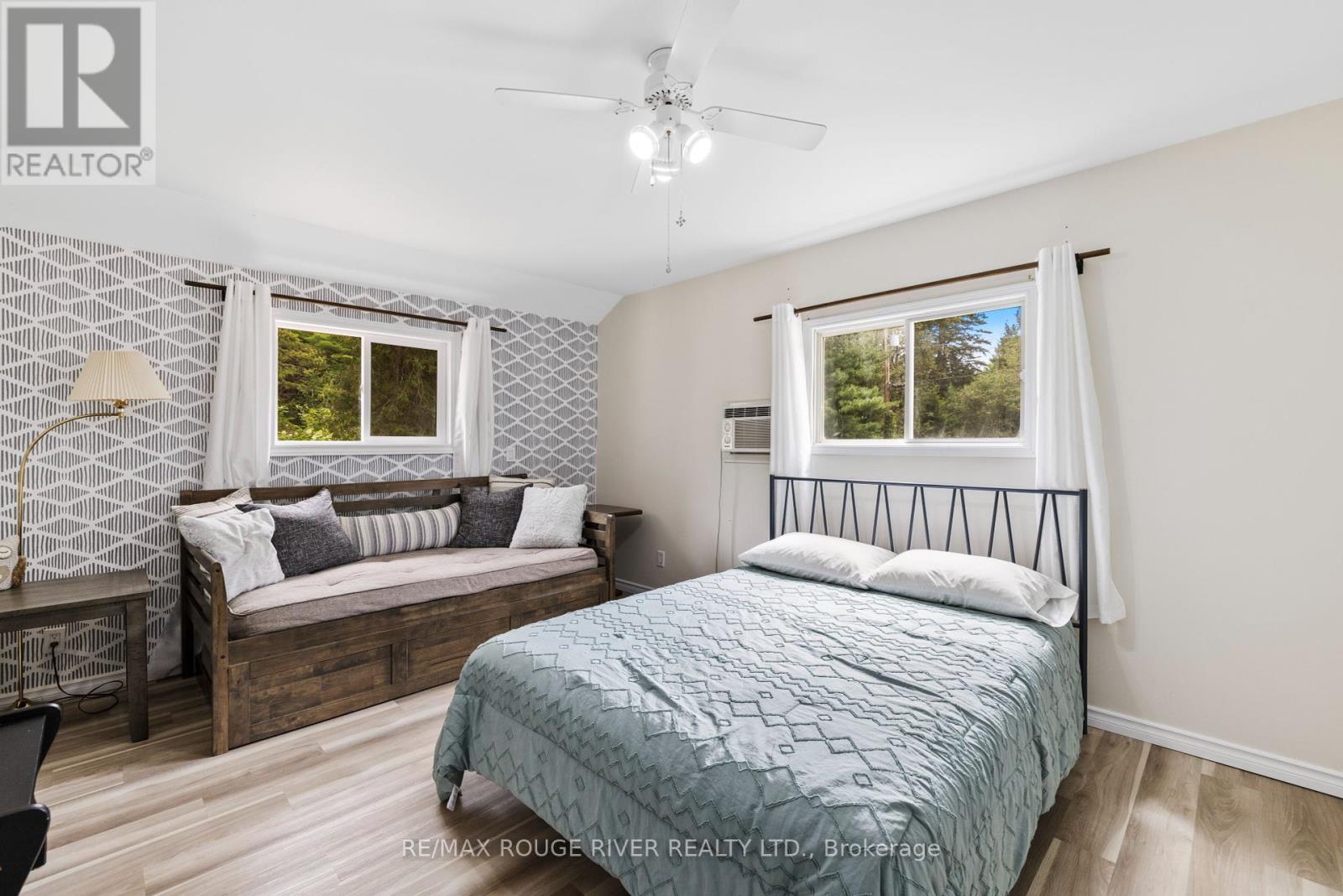 39 Hobo Lane, Hastings Highlands, Ontario  K0L 1C0 - Photo 14 - X12362289