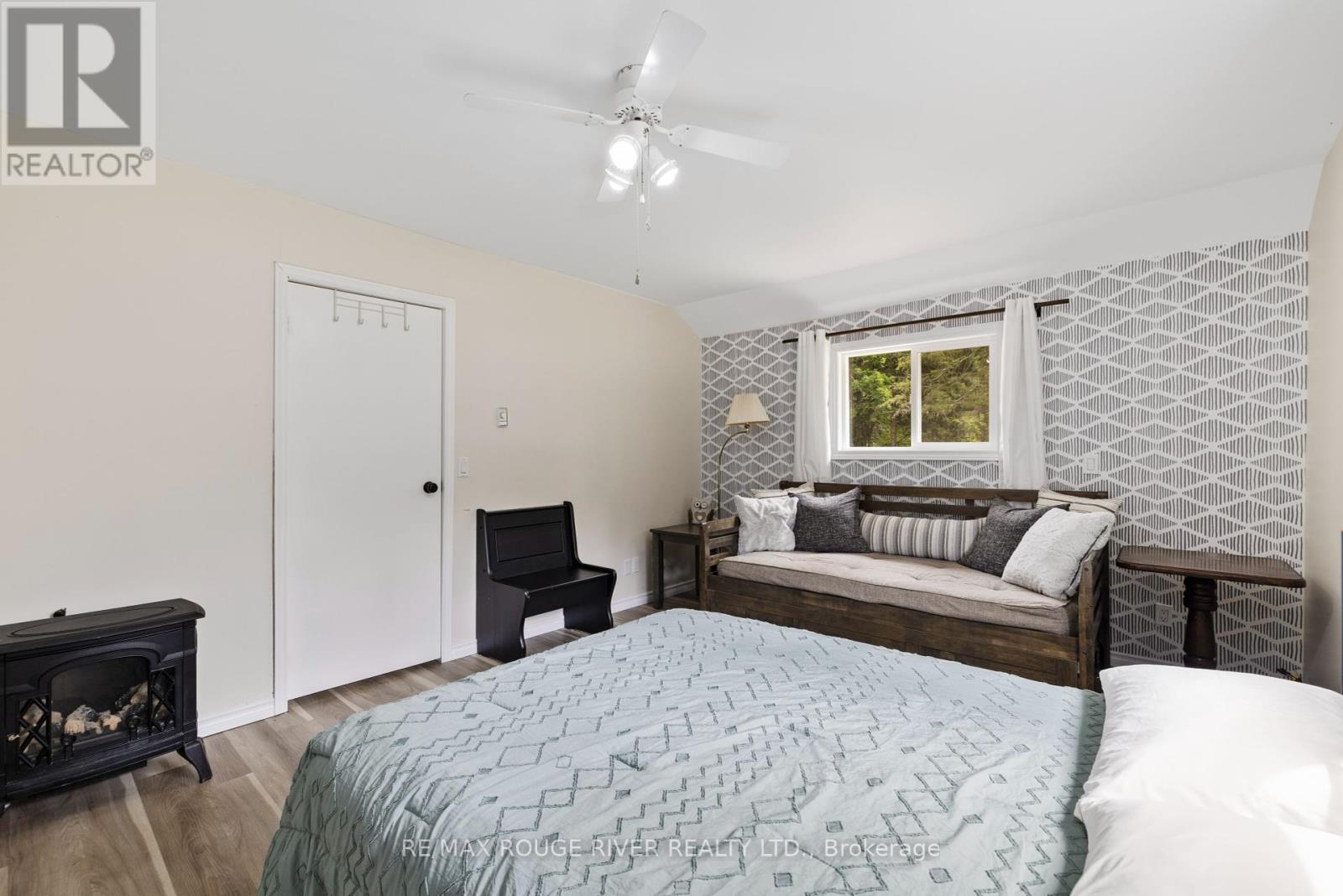 39 Hobo Lane, Hastings Highlands, Ontario  K0L 1C0 - Photo 15 - X12362289
