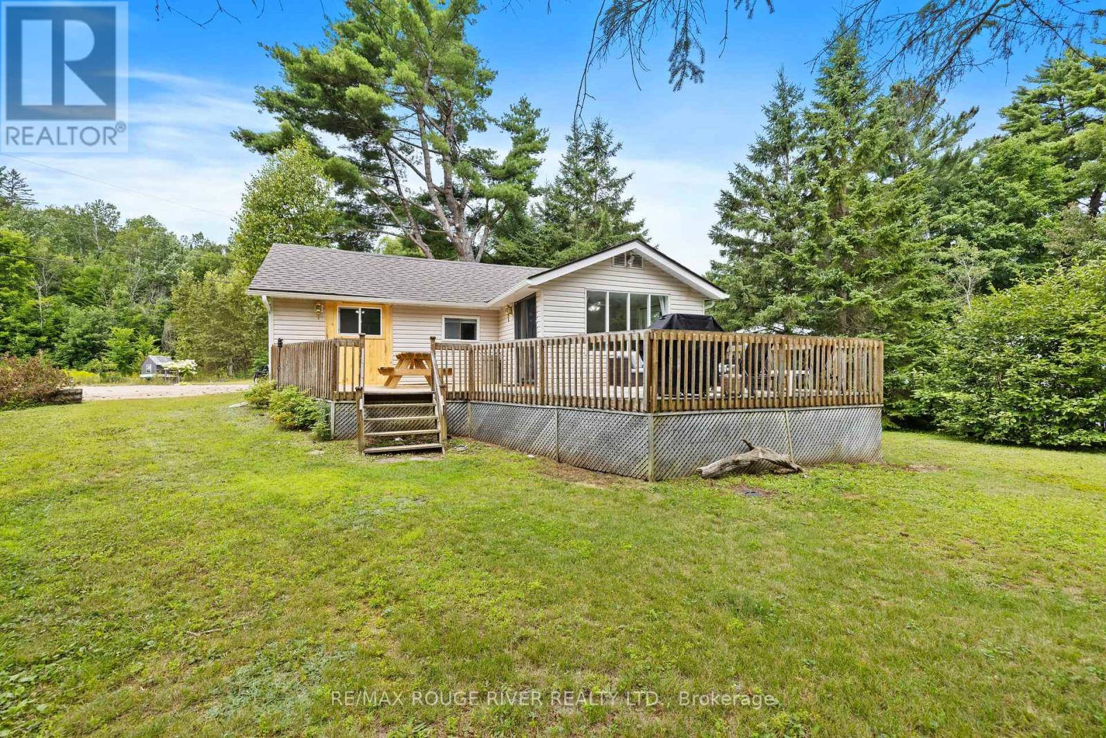 39 Hobo Lane, Hastings Highlands, Ontario  K0L 1C0 - Photo 20 - X12362289