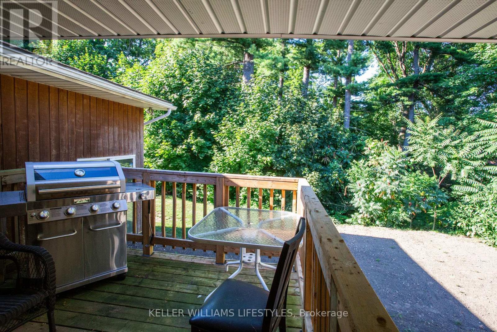 4 Burdock Court, Tillsonburg, Ontario  N4G 2P8 - Photo 43 - X12362388