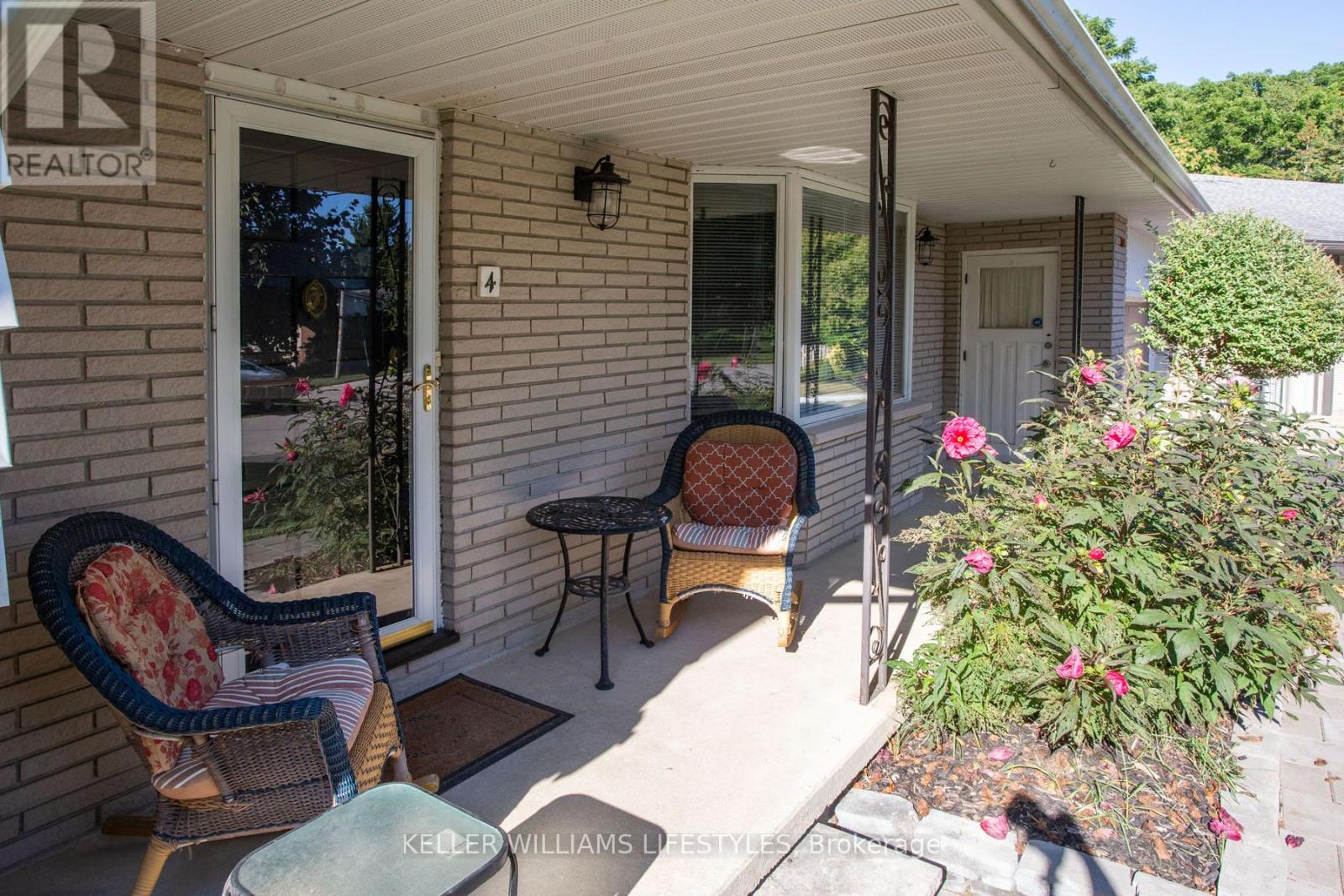 4 Burdock Court, Tillsonburg, Ontario  N4G 2P8 - Photo 7 - X12362388