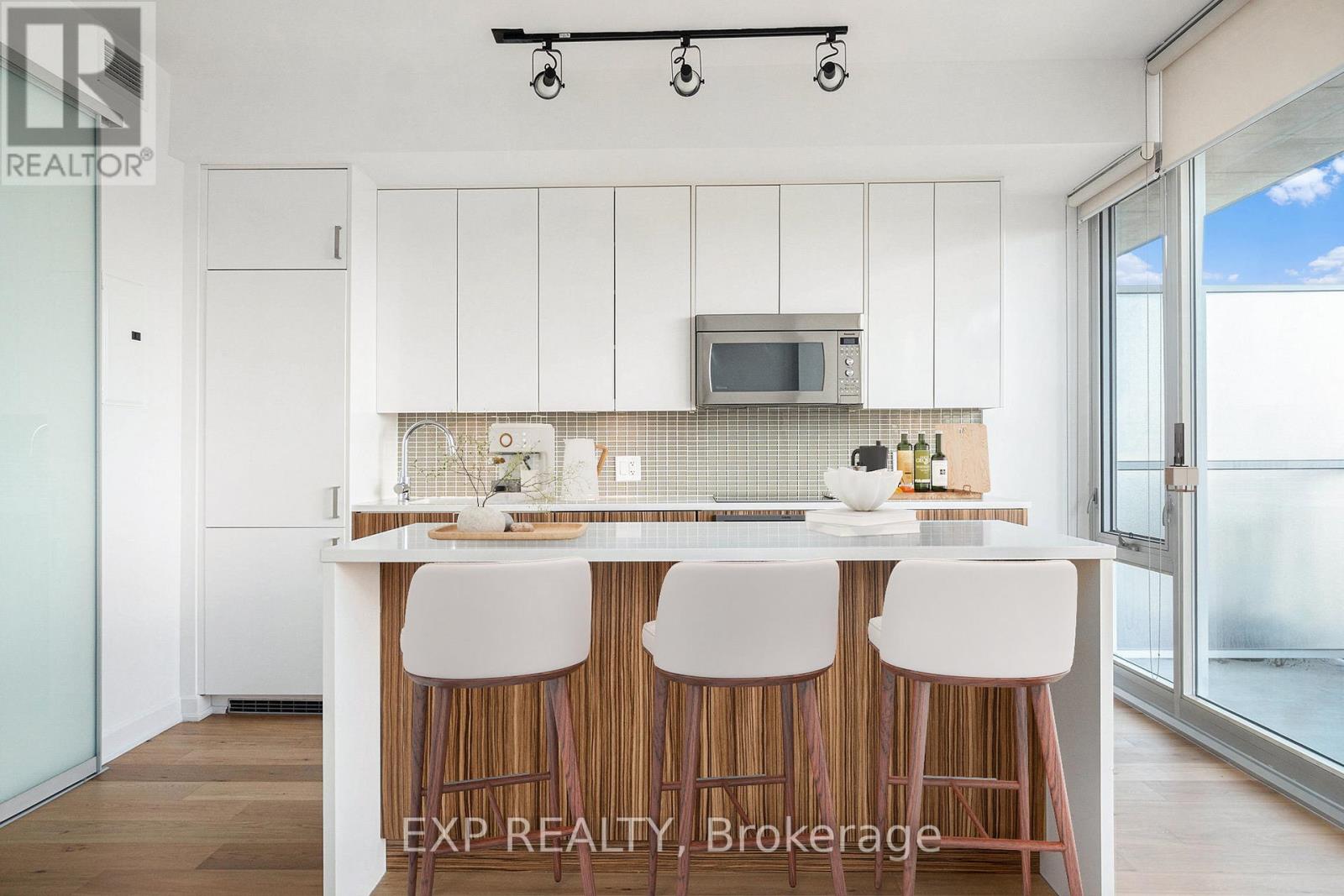 707 - 300 Lisgar Street, Ottawa, Ontario  K2P 0E2 - Photo 6 - X12362278