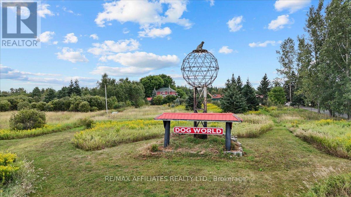 3904 March Road, Ottawa, Ontario  K0A 1L0 - Photo 33 - X12362358