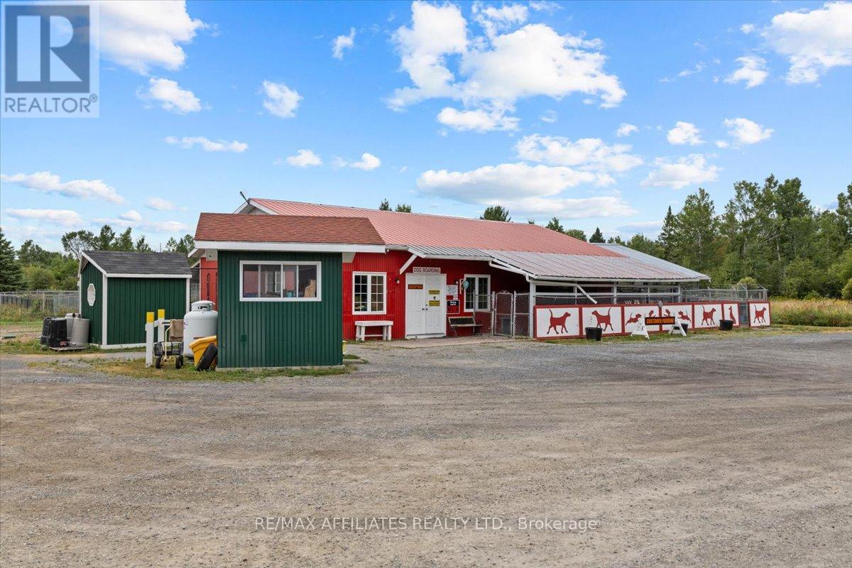 3904 March Road, Ottawa, Ontario  K0A 1L0 - Photo 36 - X12362358