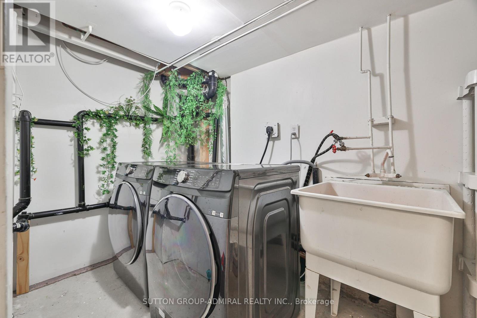 72 Addison Street W, Richmond Hill, Ontario  L4C 0H7 - Photo 28 - N12362232