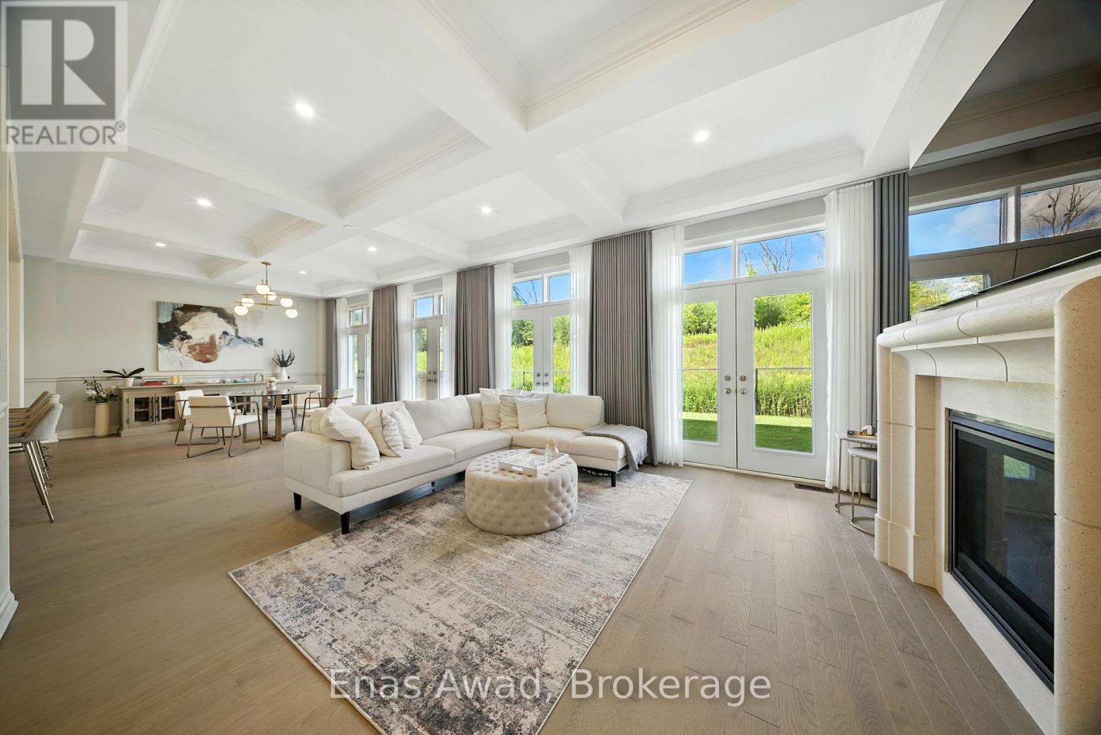 101 Milky Way Drive, Richmond Hill, Ontario  L4C 4M8 - Photo 10 - N12362292