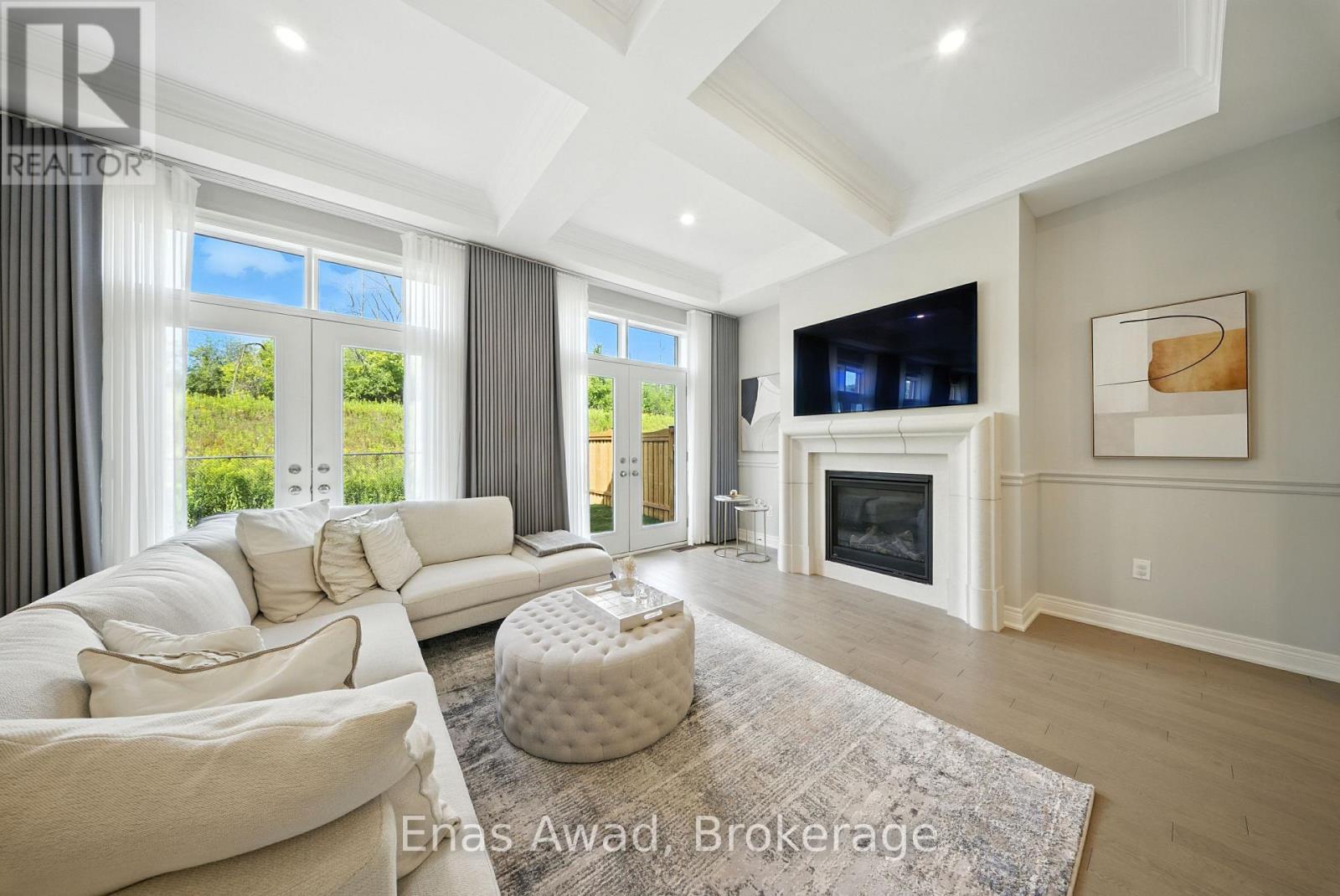 101 Milky Way Drive, Richmond Hill, Ontario  L4C 4M8 - Photo 11 - N12362292