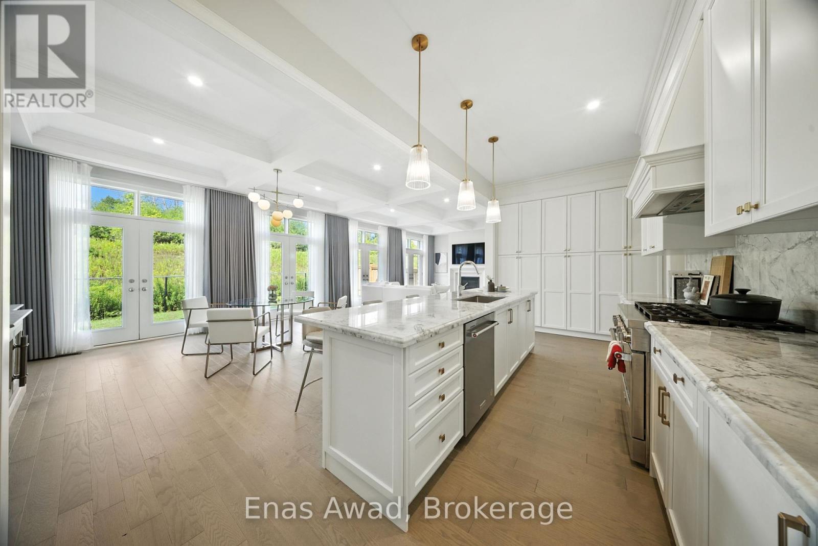 101 Milky Way Drive, Richmond Hill, Ontario  L4C 4M8 - Photo 17 - N12362292