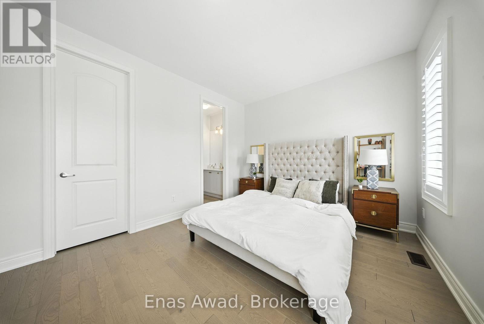 101 Milky Way Drive, Richmond Hill, Ontario  L4C 4M8 - Photo 29 - N12362292