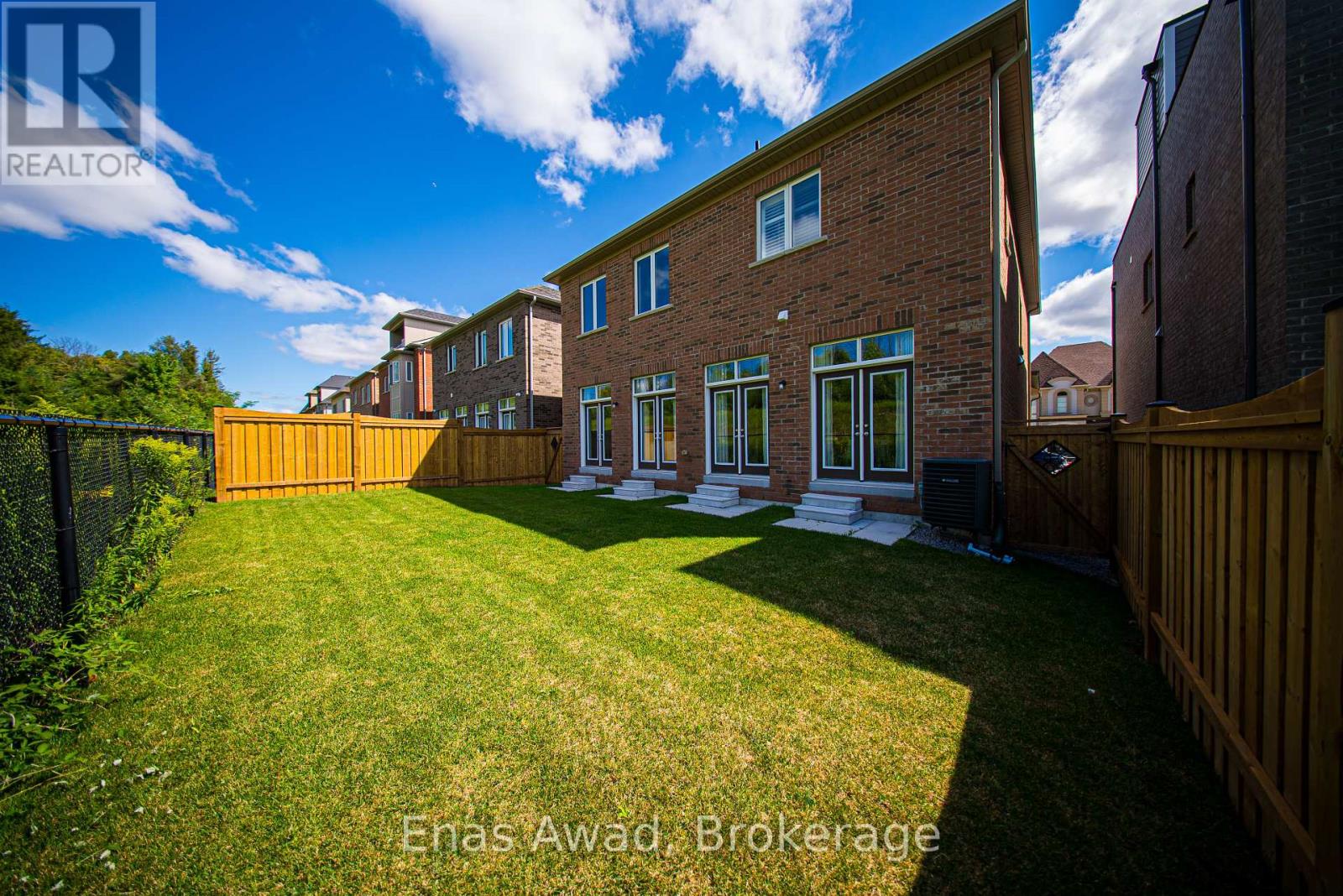 101 Milky Way Drive, Richmond Hill, Ontario  L4C 4M8 - Photo 38 - N12362292