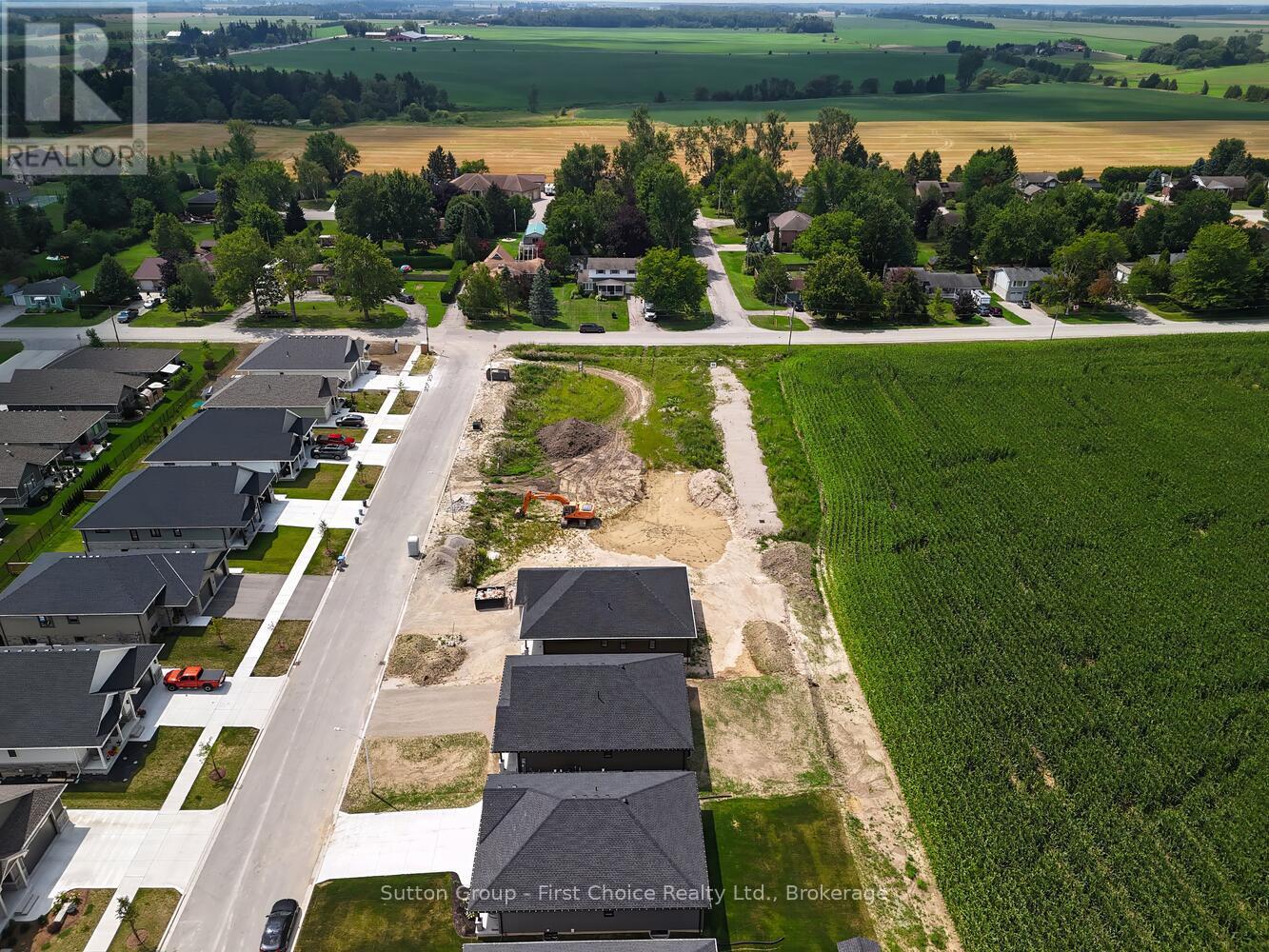 18 Nelson Street, West Perth, Ontario  N0K 1N0 - Photo 31 - X12362272