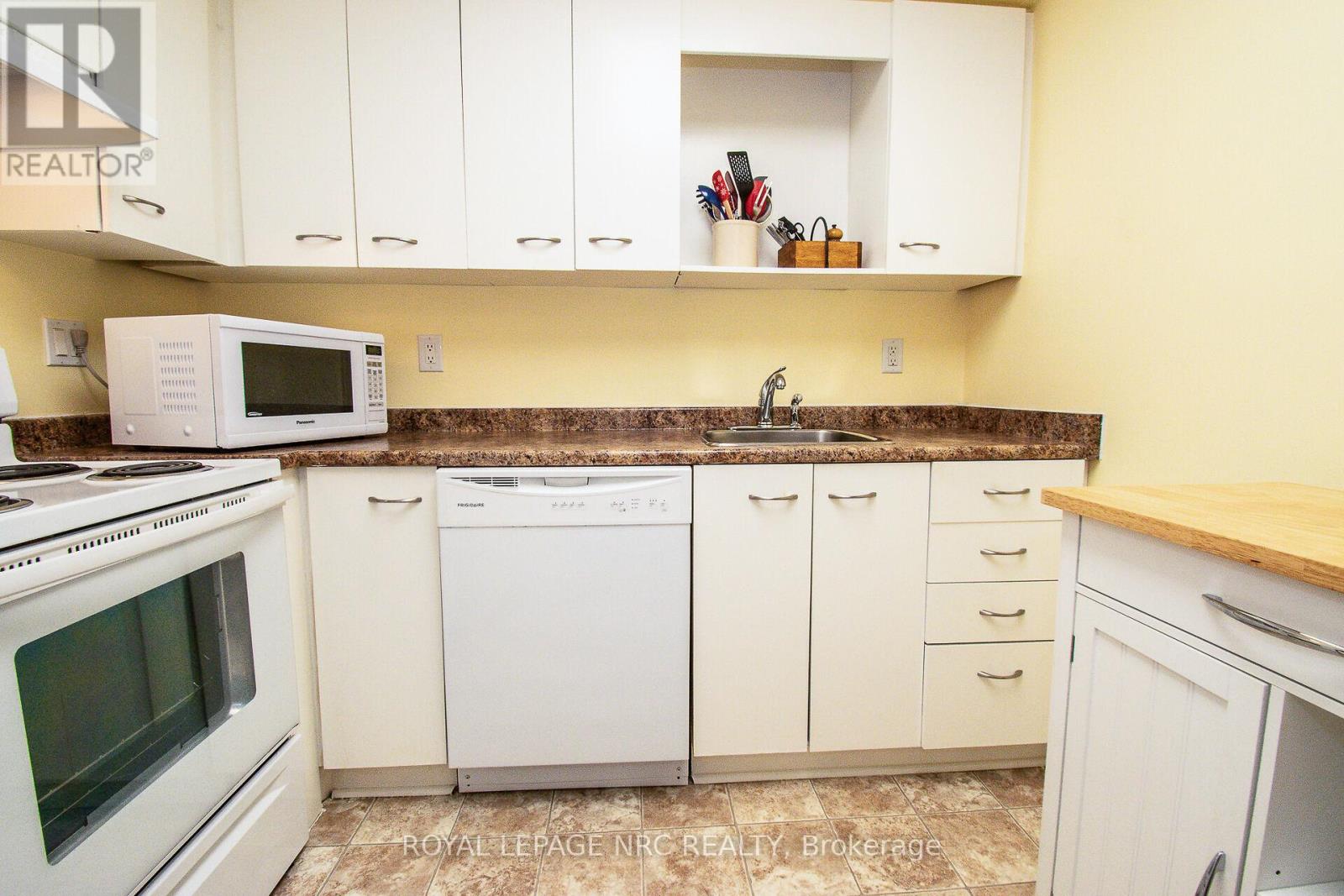 217 - 78 Roehampton Avenue, St. Catharines, Ontario  L2M 7W9 - Photo 13 - X12362326