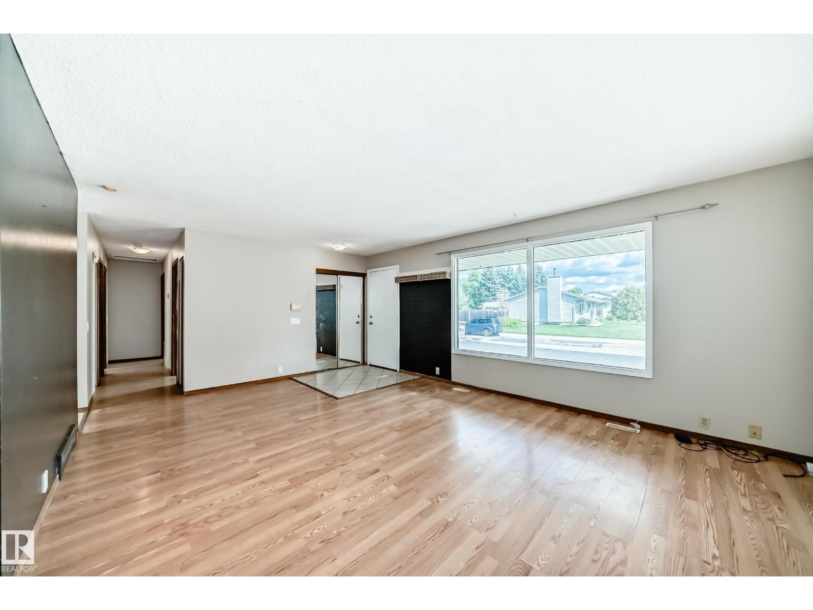 207 Homestead Cr Nw, Edmonton, Alberta  T5A 2Y2 - Photo 20 - E4454568