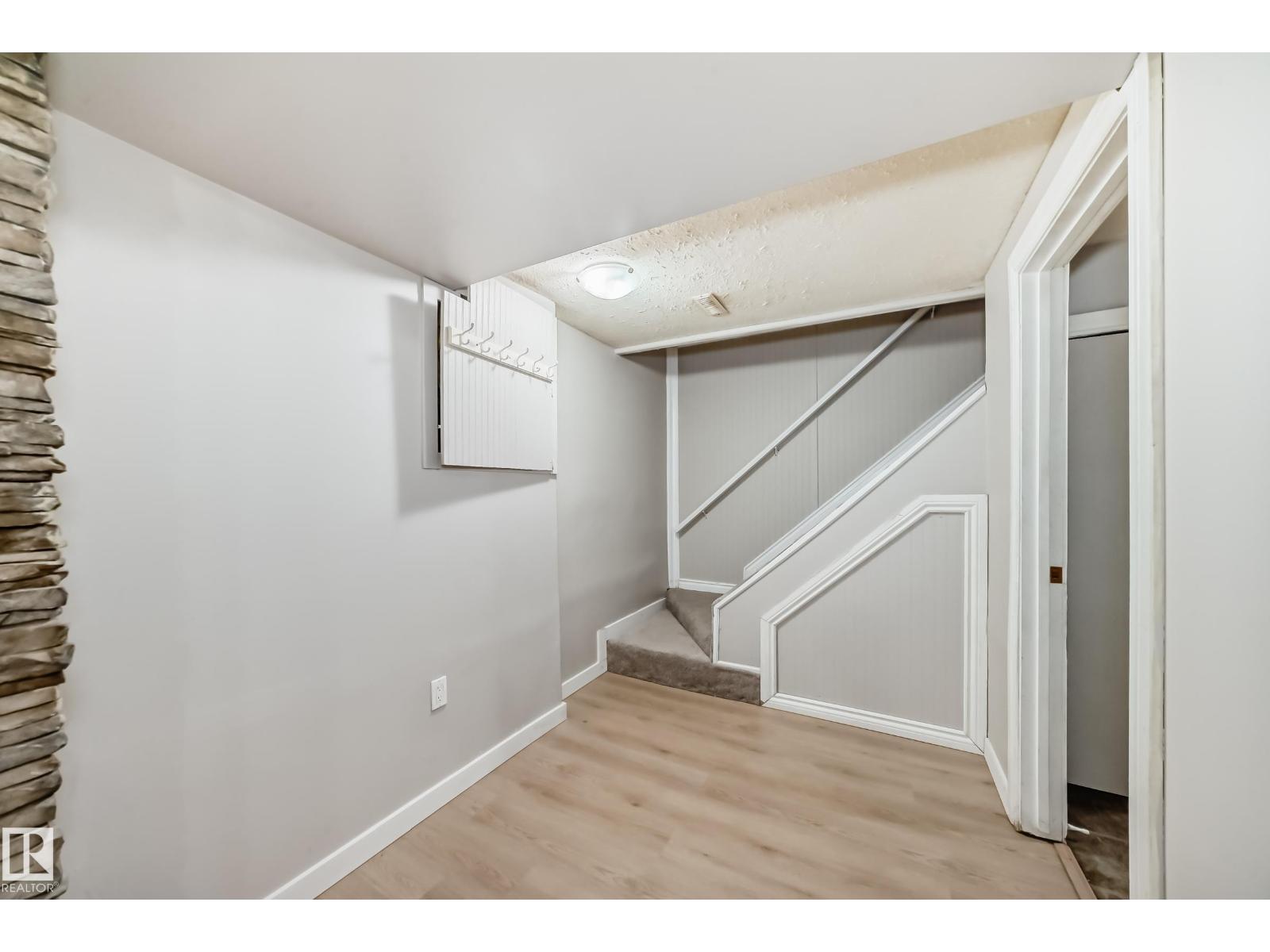 207 Homestead Cr Nw, Edmonton, Alberta  T5A 2Y2 - Photo 48 - E4454568
