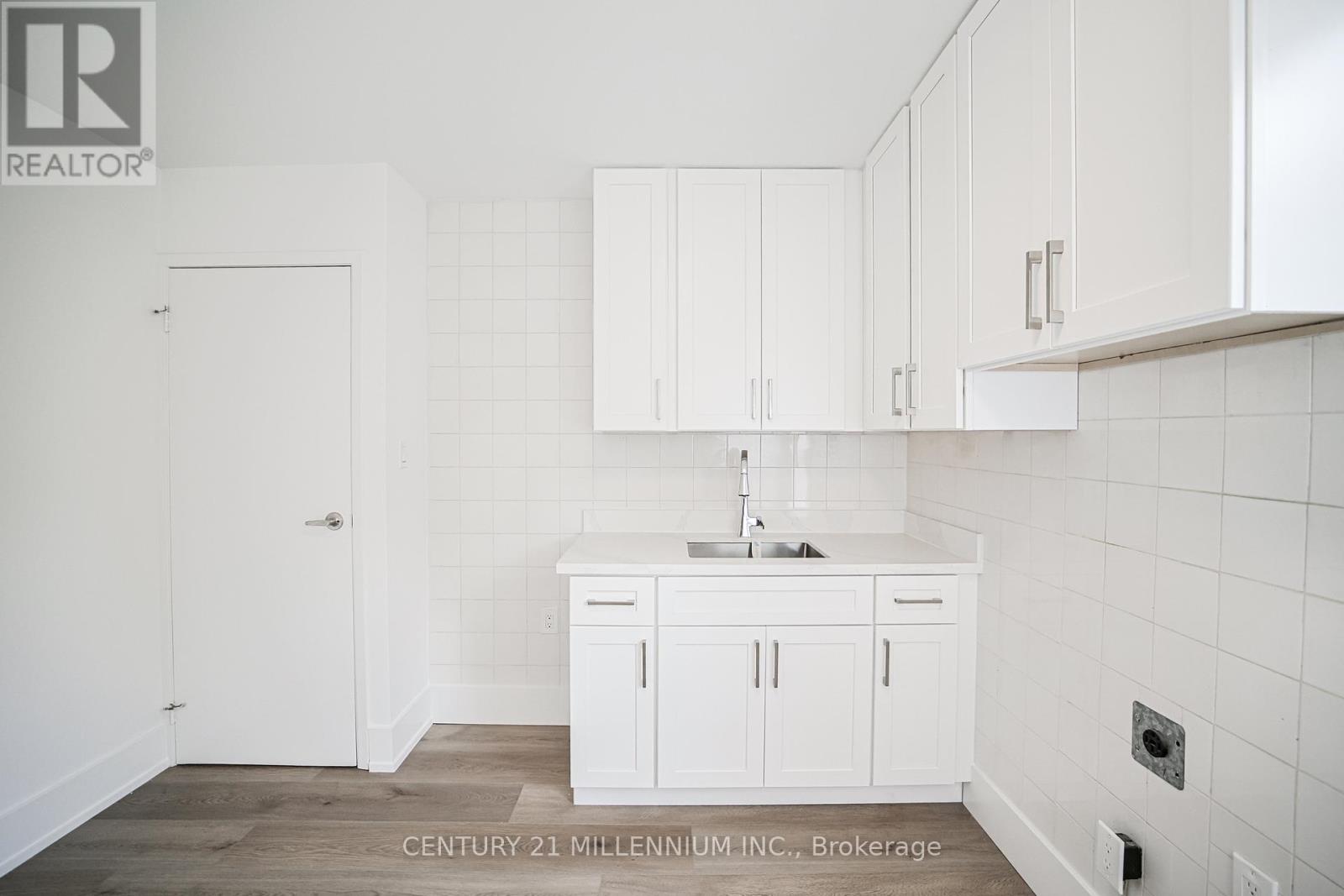136 Mavety Street, Toronto, Ontario  M6P 2L9 - Photo 21 - W12362230