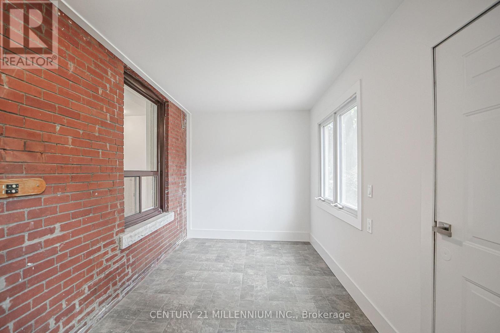 Property at 136 MAVETY STREET image 4