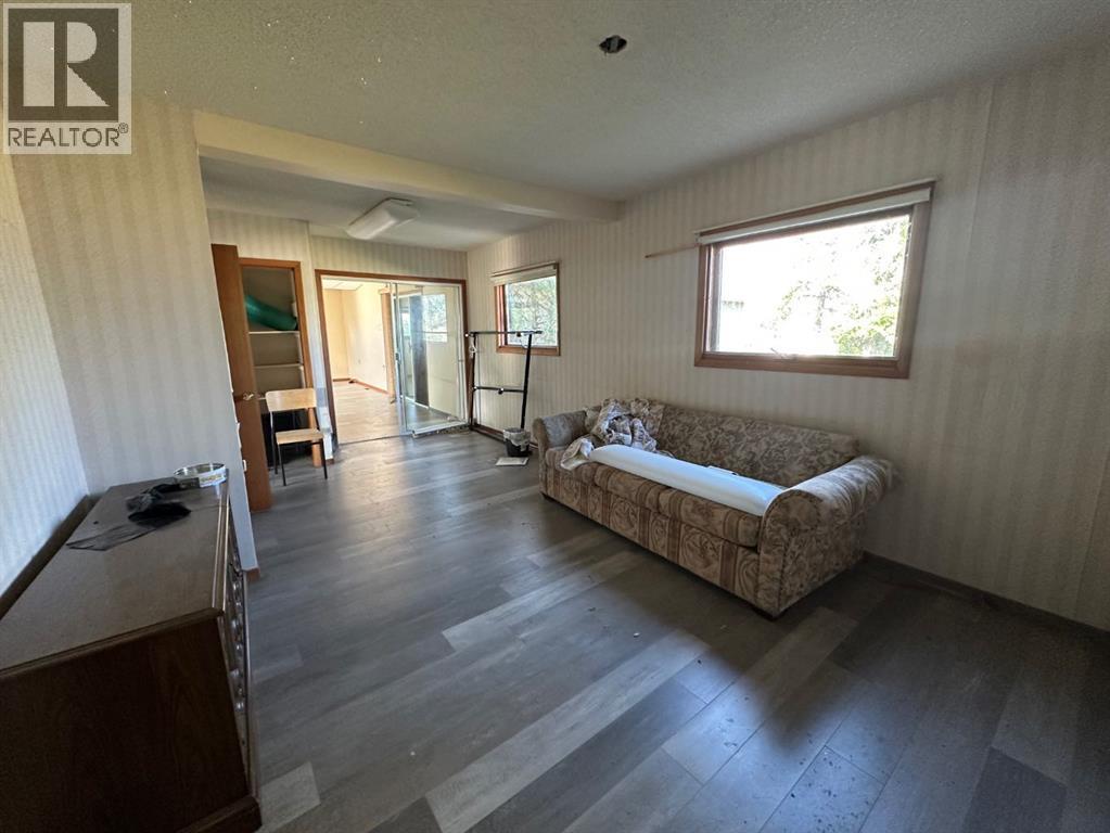 230049 Township Road 314, Rural Kneehill County, Alberta  T0M 2A0 - Photo 16 - A2245019