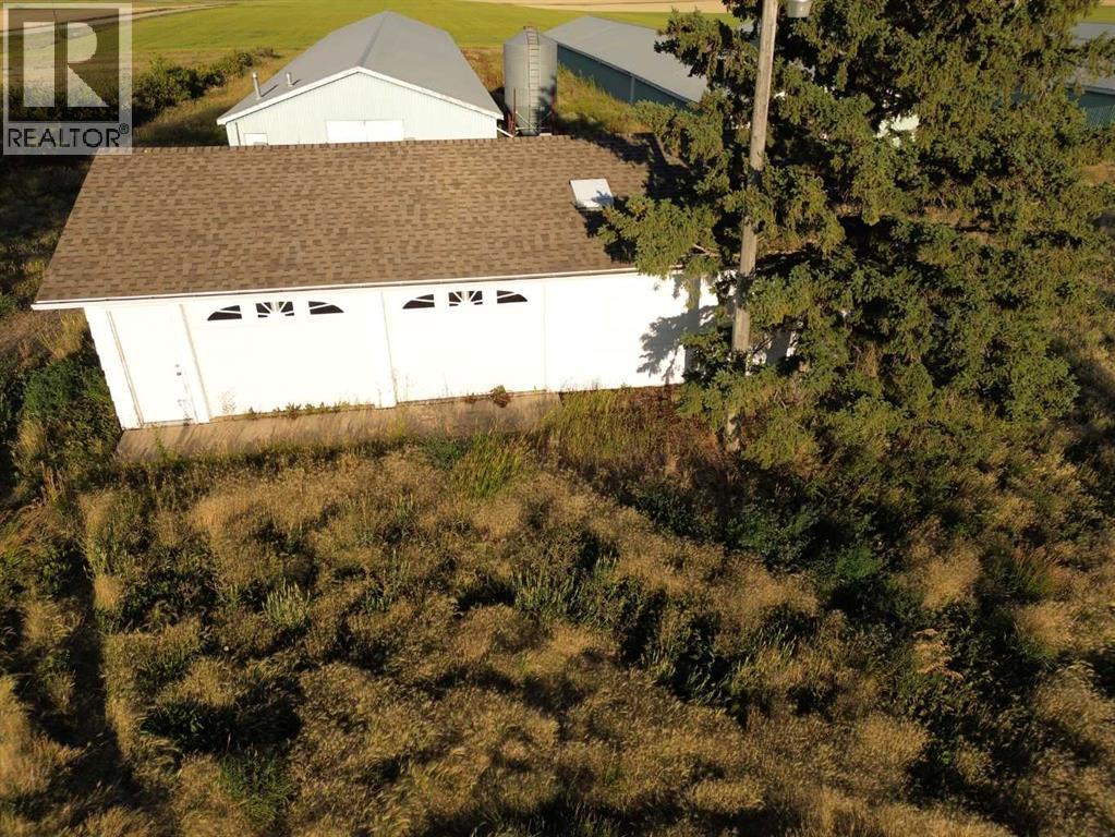 230049 Township Road 314, Rural Kneehill County, Alberta  T0M 2A0 - Photo 8 - A2245019