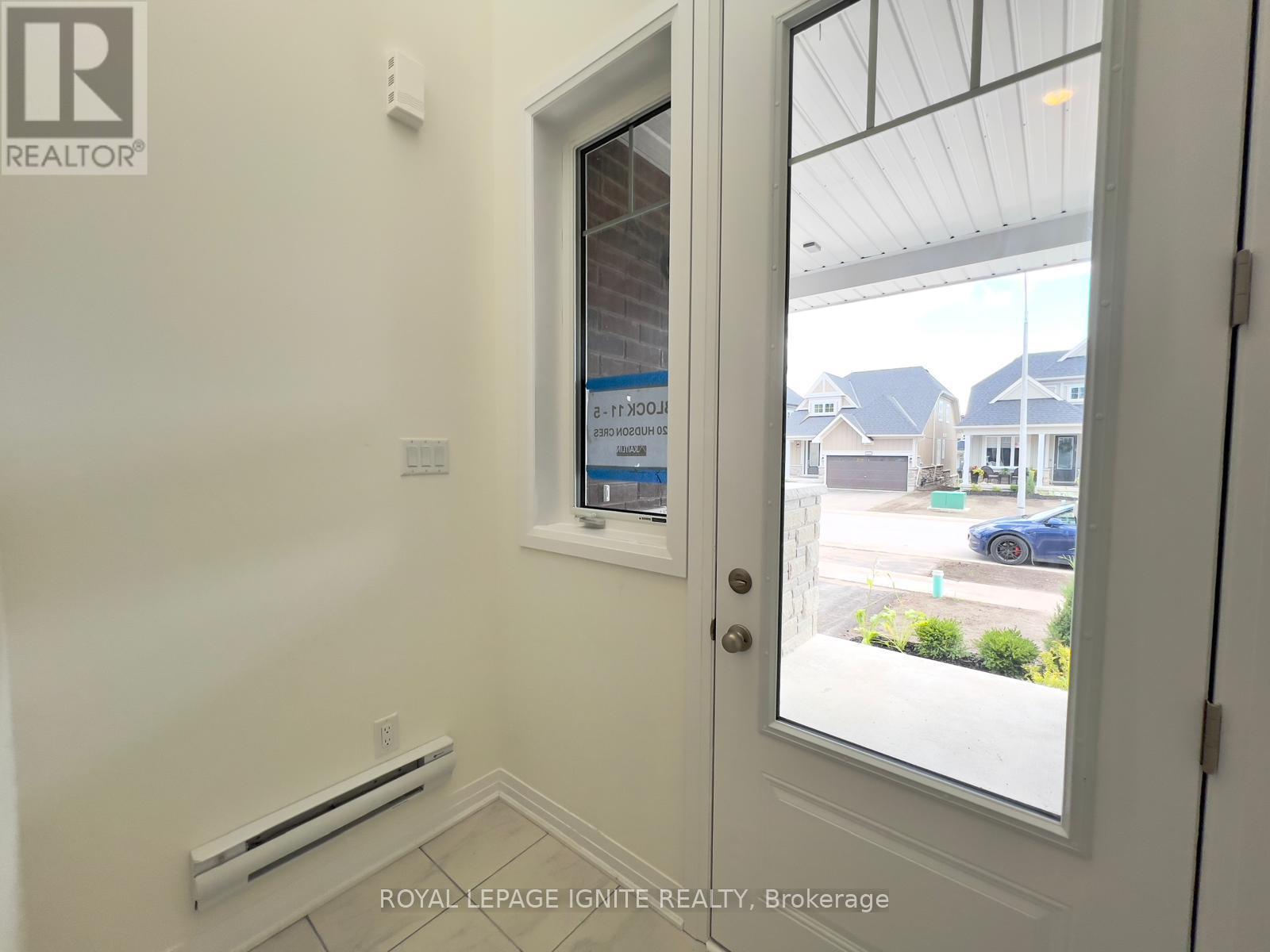520 Hudson Crescent, Midland, Ontario  L4R 0J1 - Photo 4 - S12358037