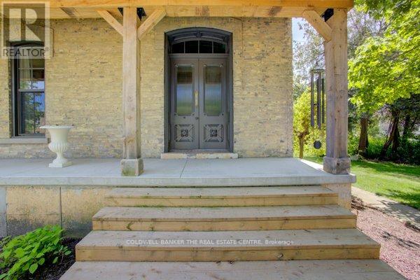 150 Wellington Street E, Wellington North (Mount Forest), Ontario  N0G 2L2 - Photo 3 - X12362226