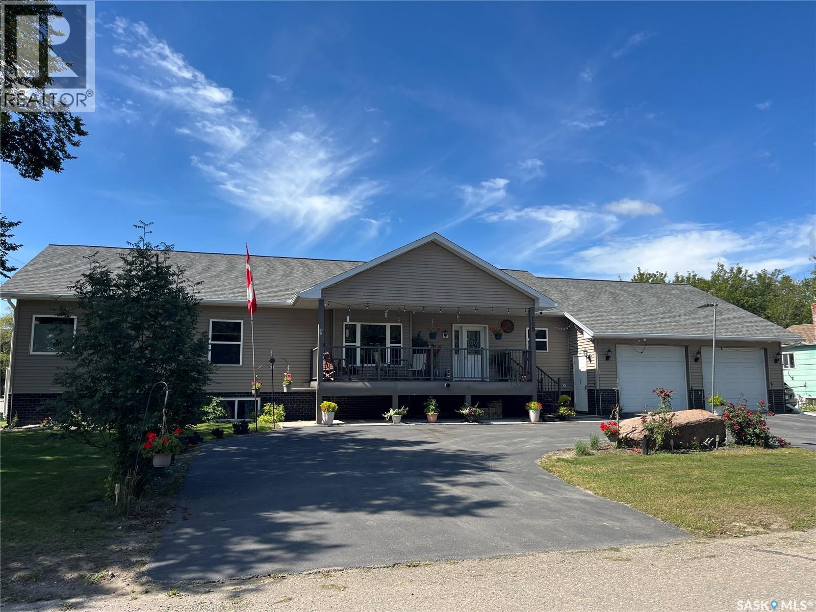 105 Jim Headington WAY, Wadena, Saskatchewan