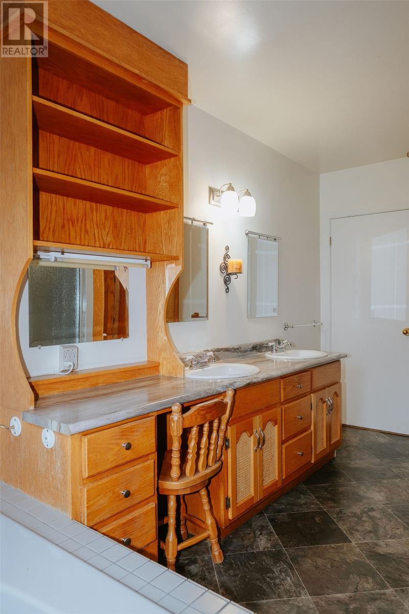 51 Byrd Avenue, Gander, Newfoundland & Labrador   - Photo 28 - 1289594