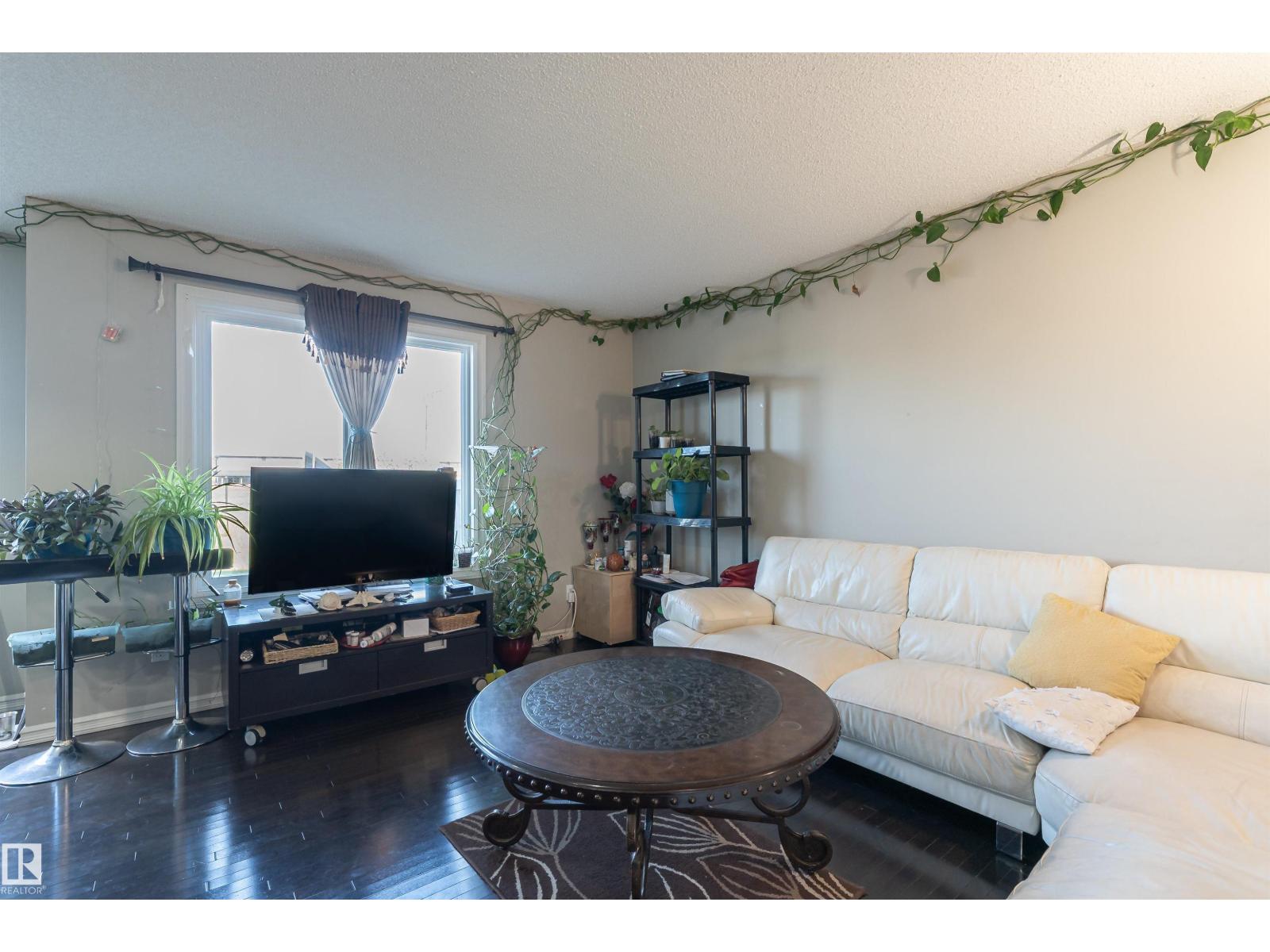 1841 28 St Nw, Edmonton, Alberta  T6T 0N8 - Photo 5 - E4454569