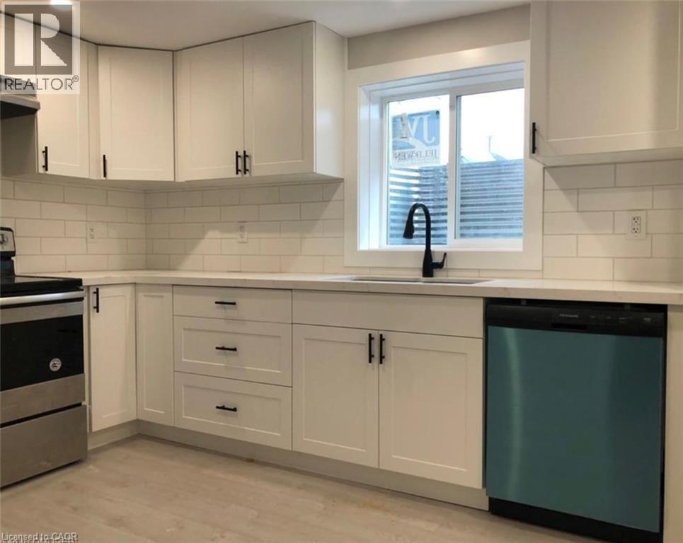 7 Chalmers Street Unit# Lower, St. Catharines, Ontario  L2M 5C7 - Photo 3 - 40763148