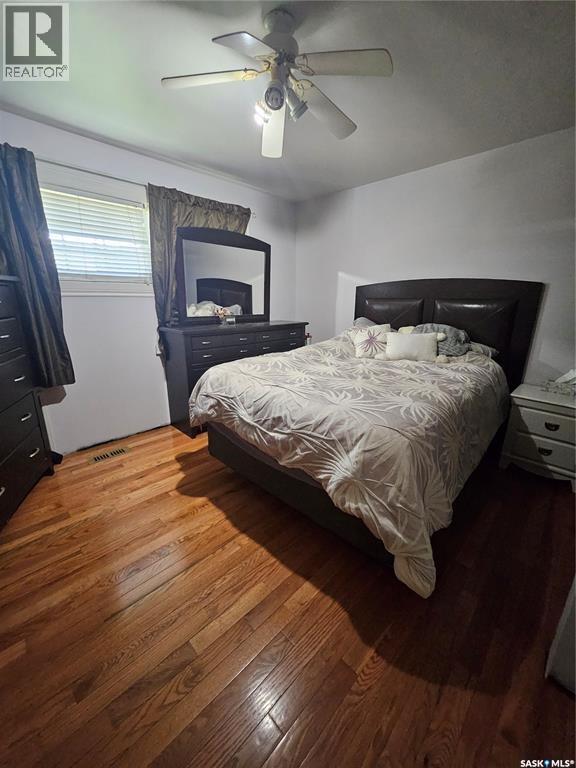 406 First Avenue E, Lampman, Saskatchewan  S0C 1N0 - Photo 17 - SK016511
