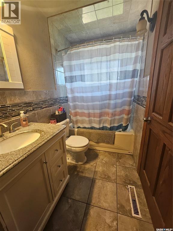 406 First Avenue E, Lampman, Saskatchewan  S0C 1N0 - Photo 16 - SK016511