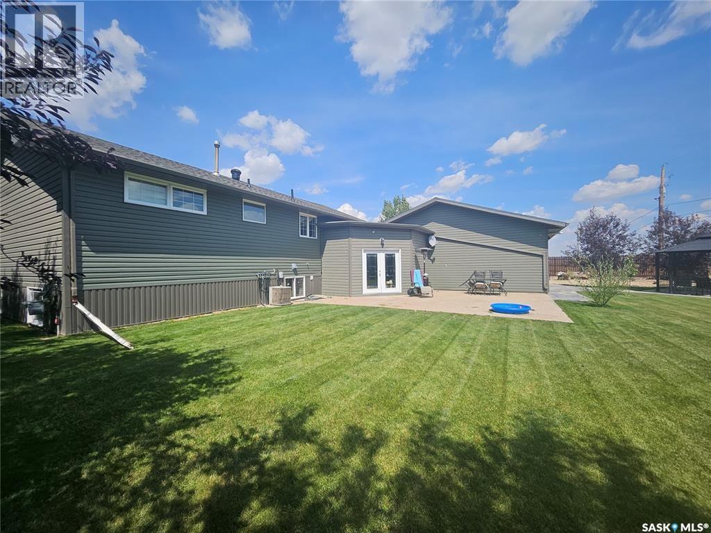 406 First Avenue E, Lampman, Saskatchewan  S0C 1N0 - Photo 42 - SK016511
