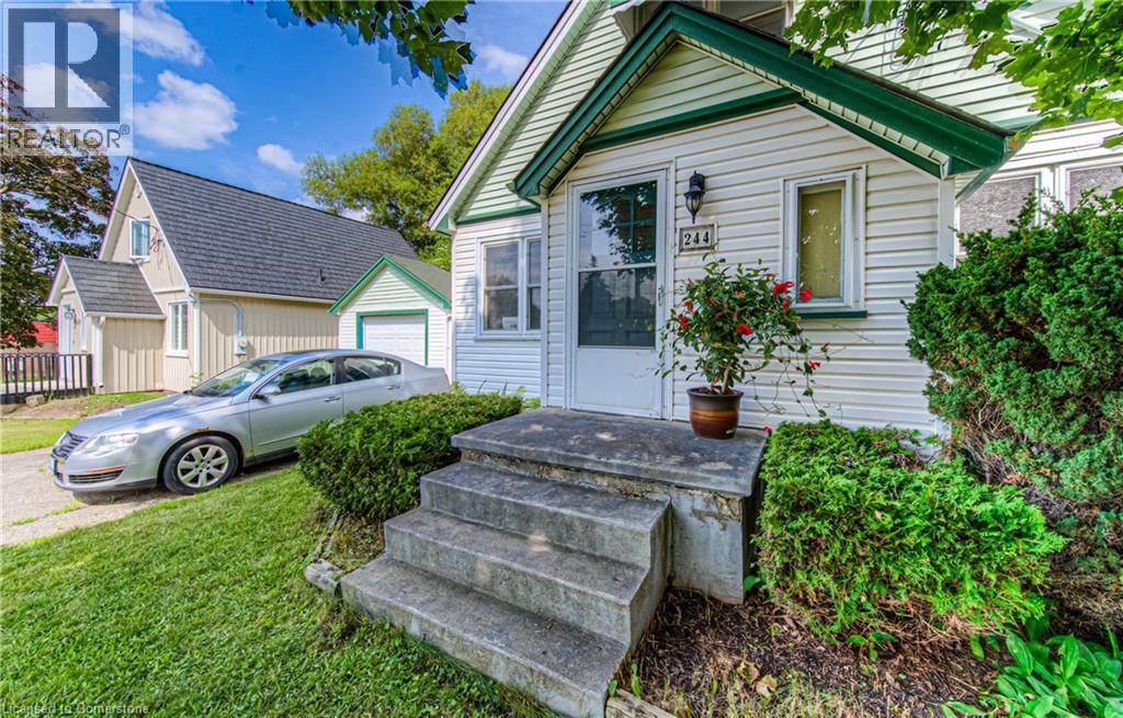 Property at 244 LANCASTER Street W image 4