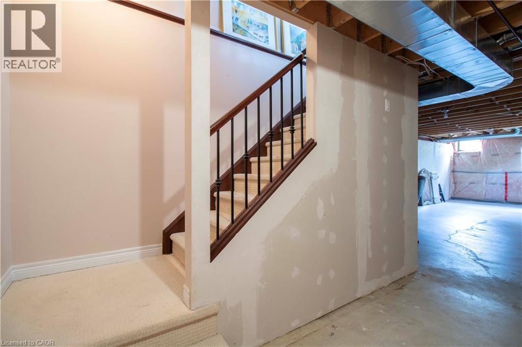 441 Stonehenge Drive Unit# 30, Ancaster, Ontario  L9K 0B1 - Photo 42 - 40762969